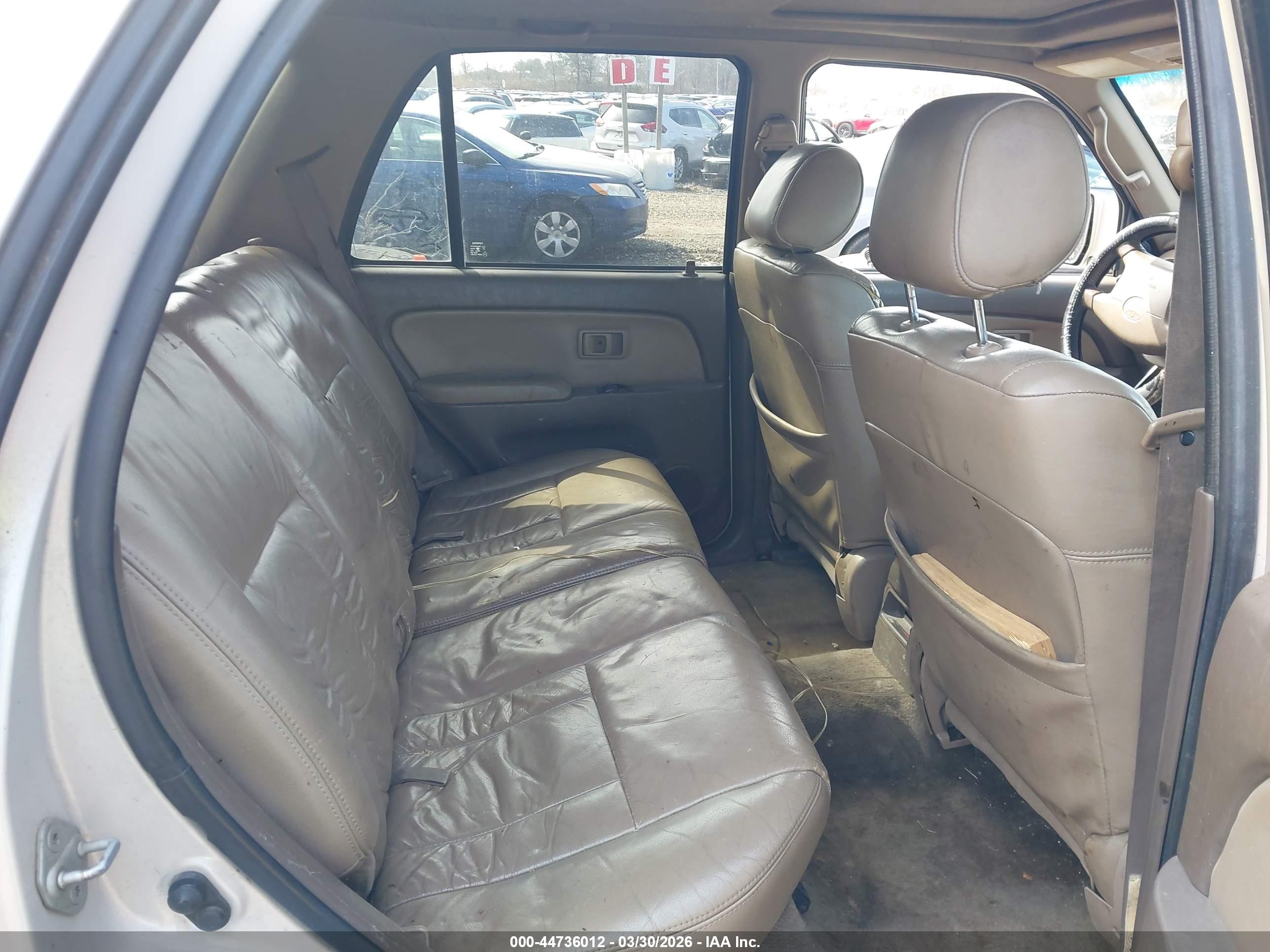 TOYOTA 4RUNNER image 8