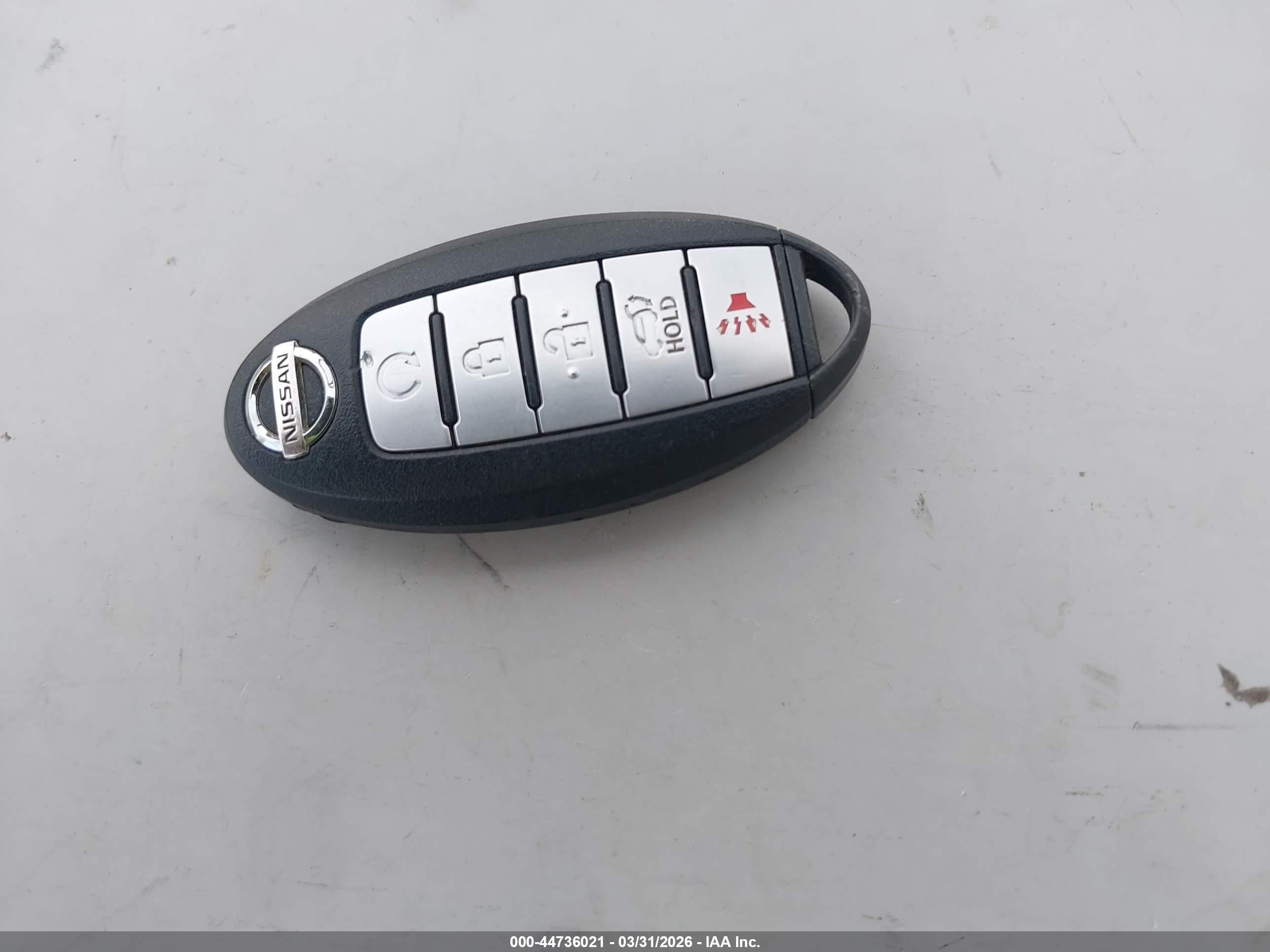 NISSAN ROGUE image 11