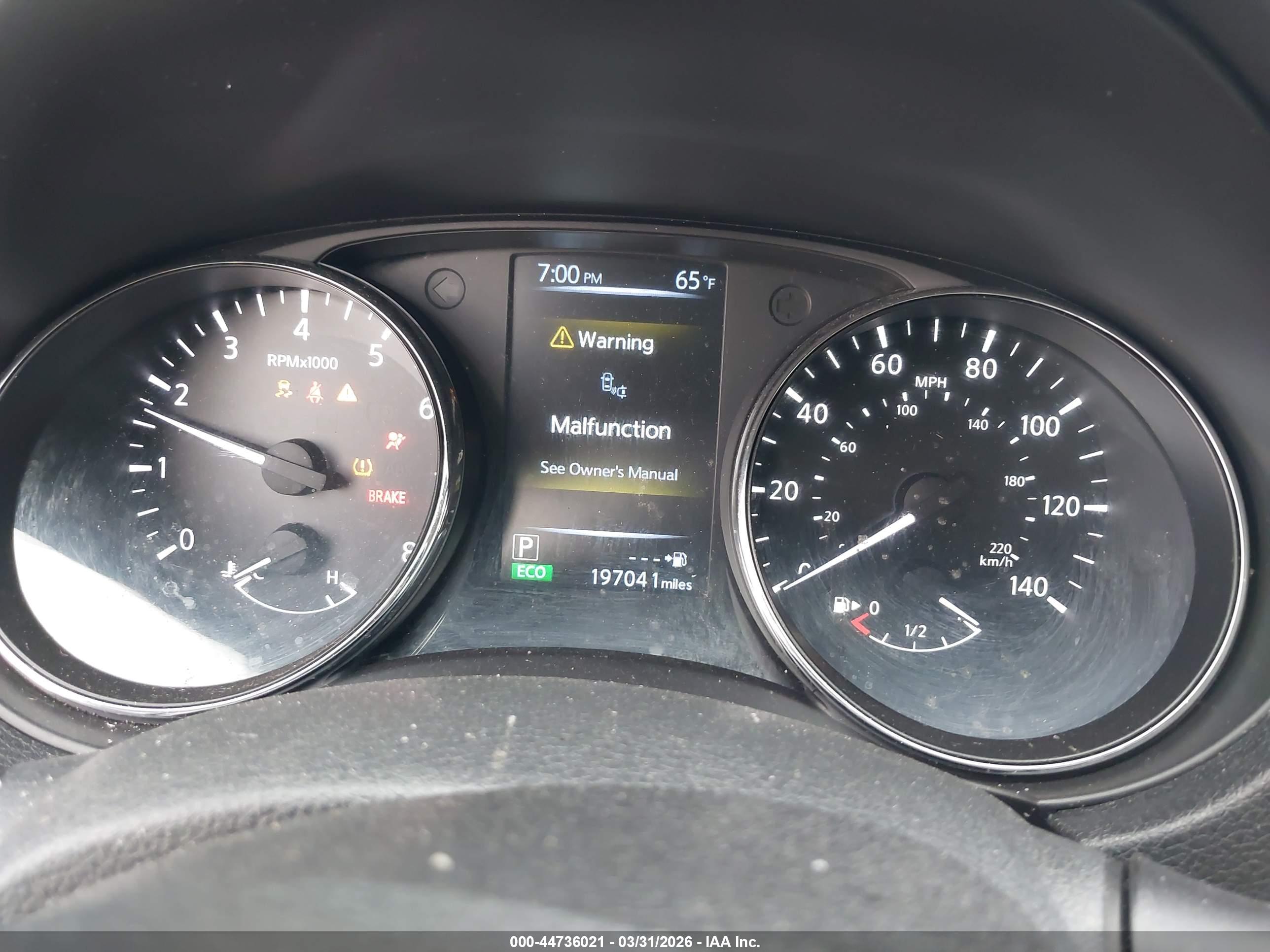 NISSAN ROGUE image 7
