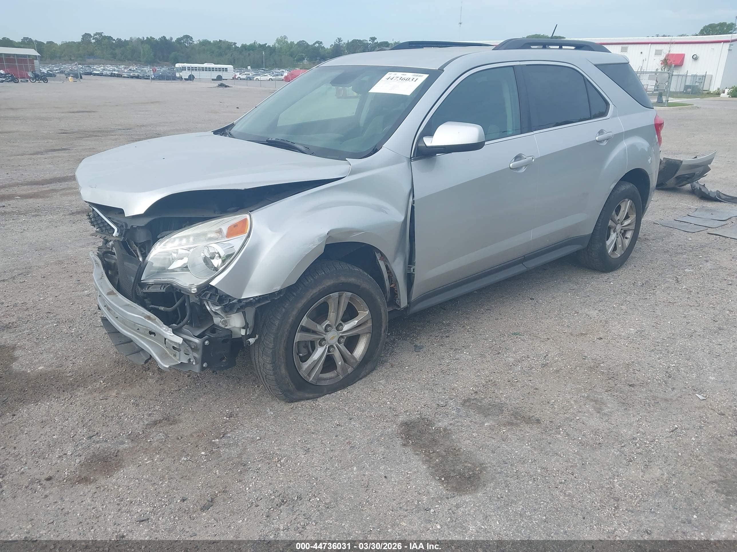 CHEVROLET EQUINOX image 2