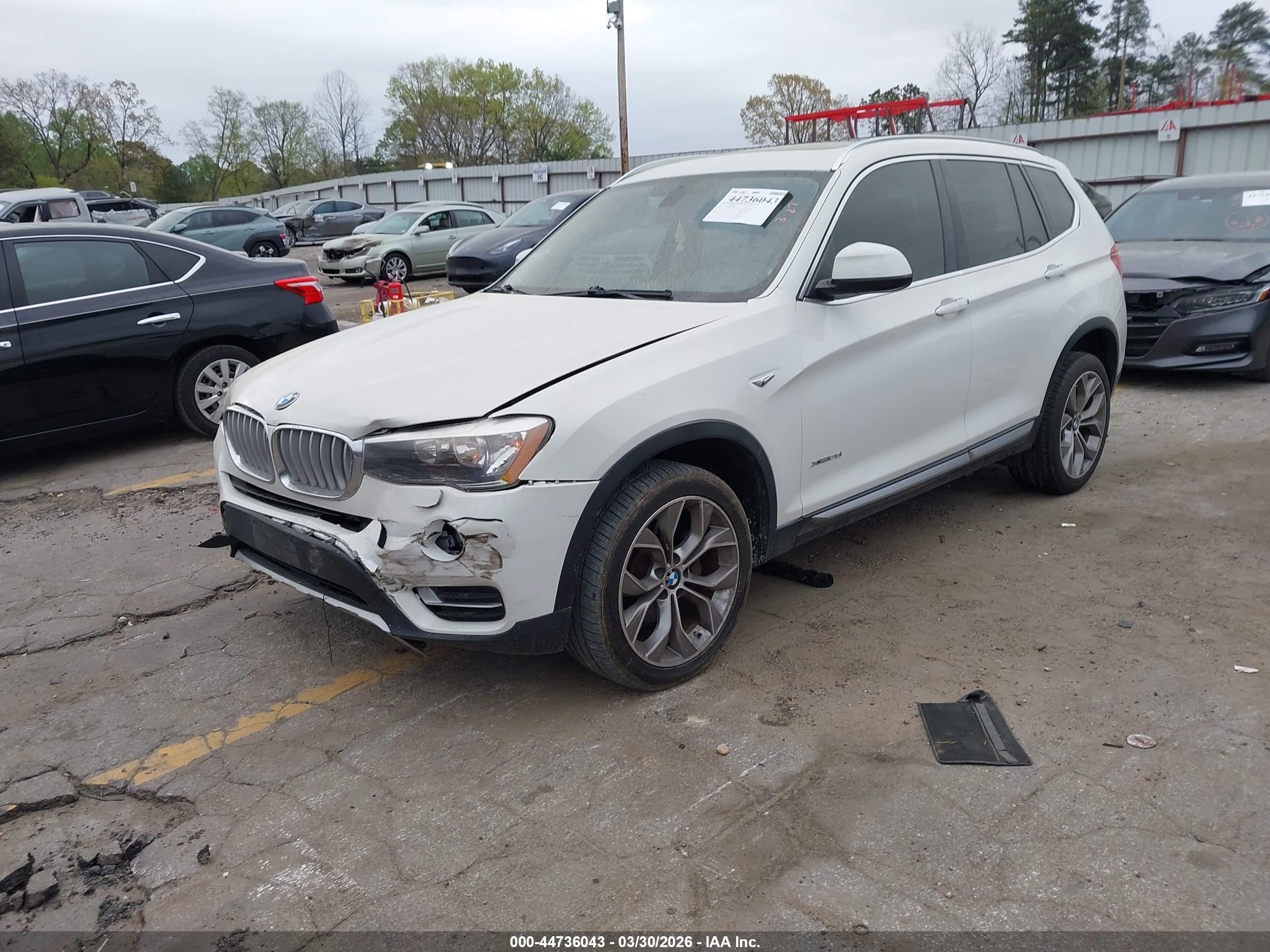 BMW X3 image 2