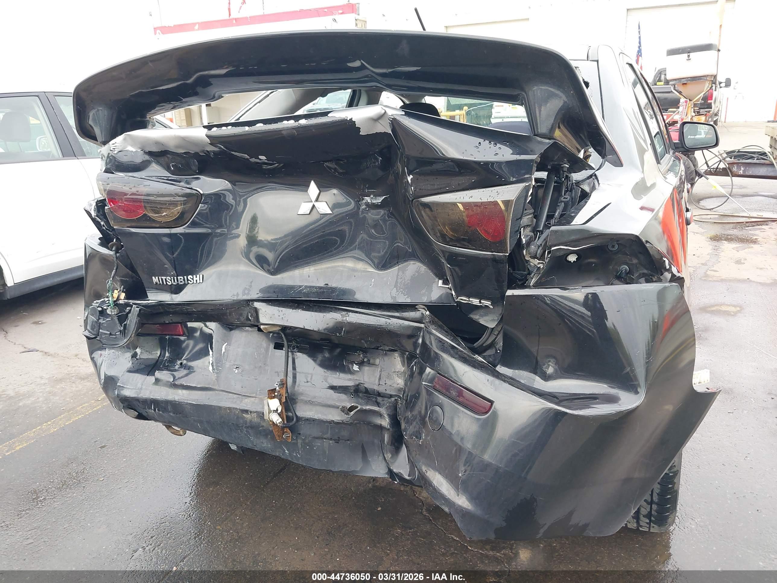 MITSUBISHI LANCER image 6