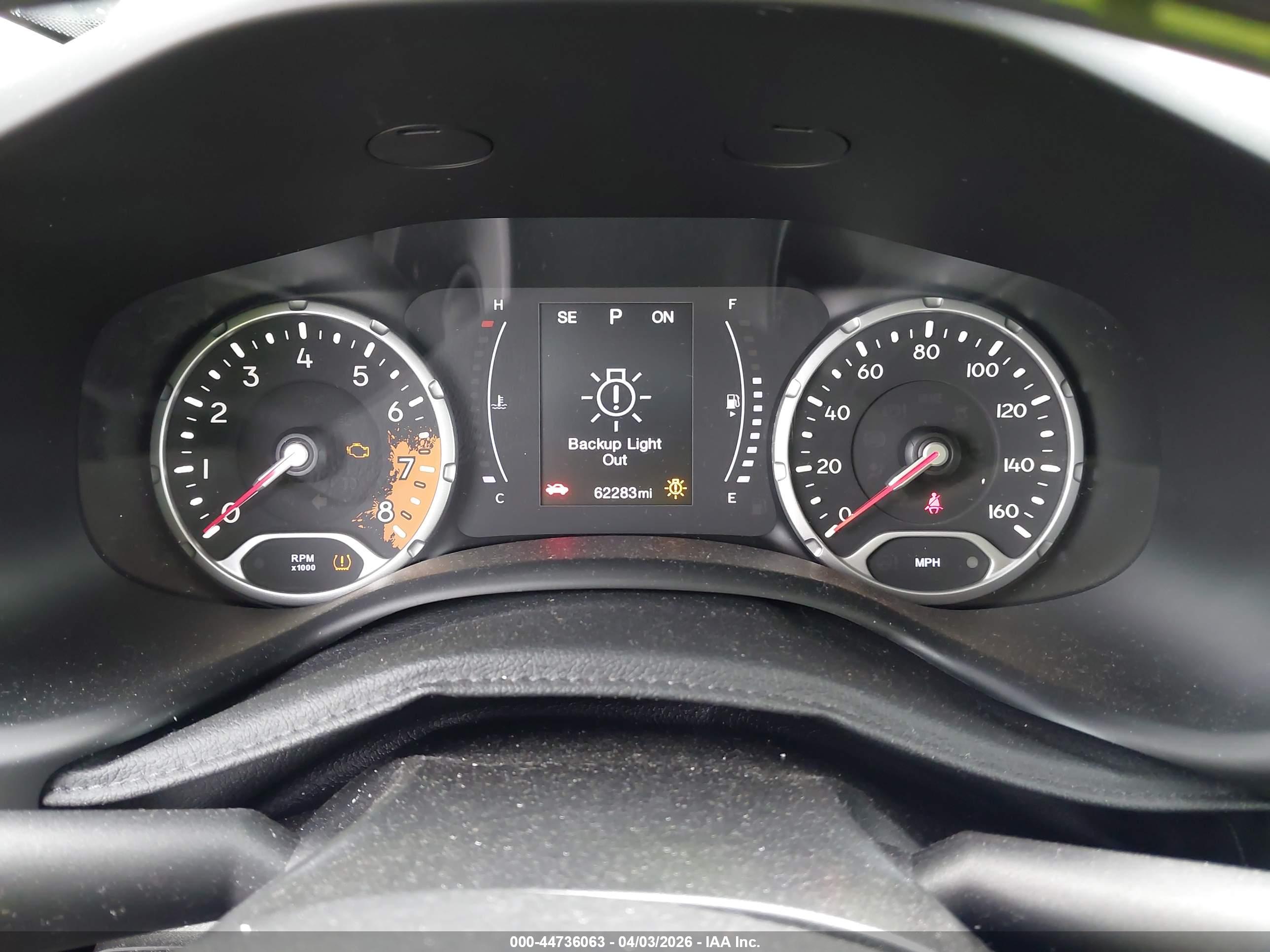 JEEP RENEGADE image 7