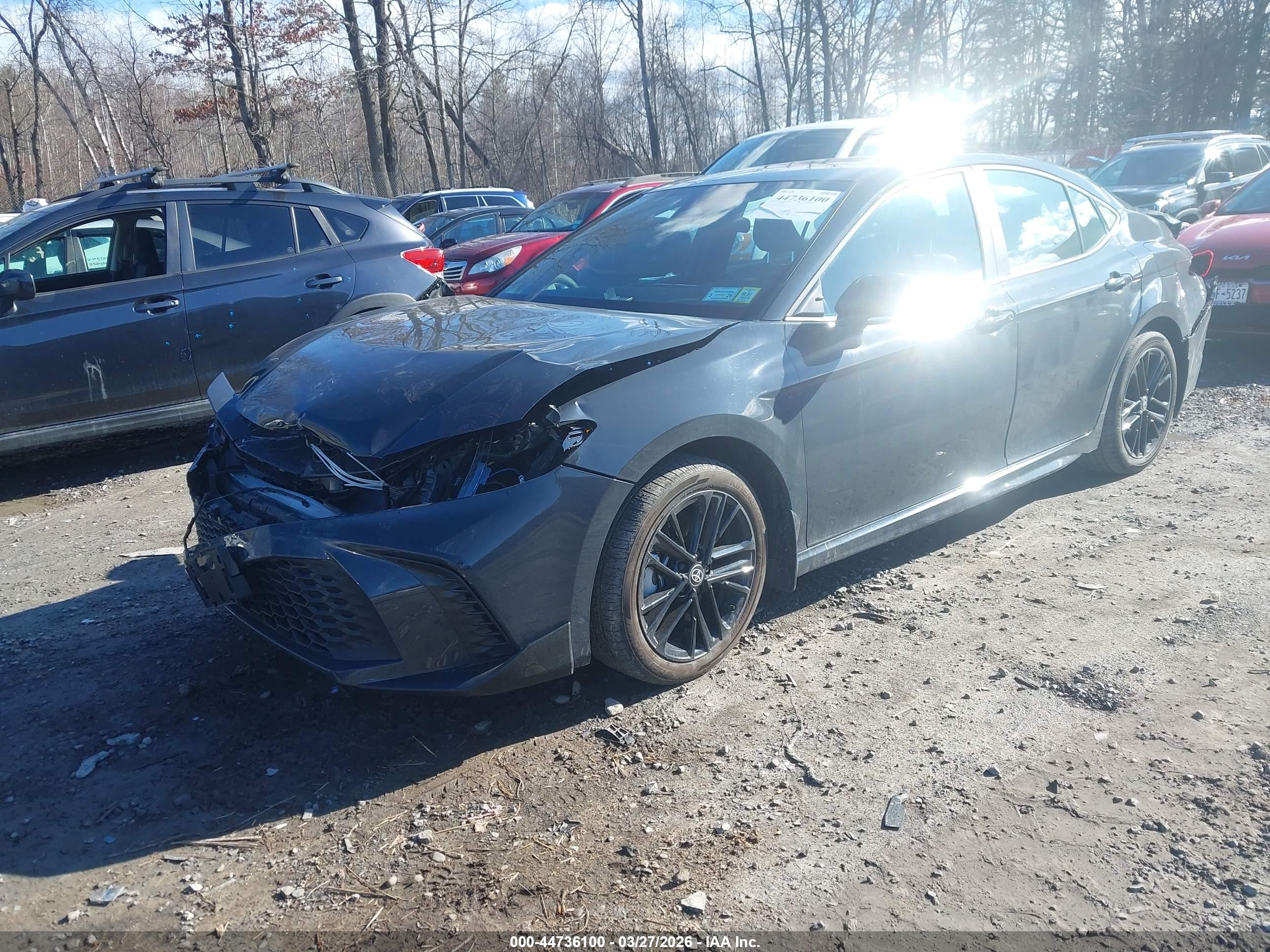 TOYOTA CAMRY image 2