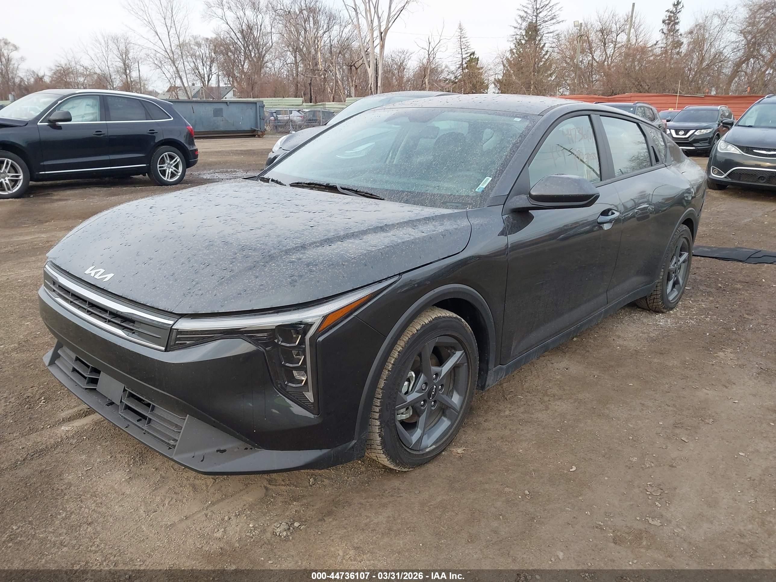 KIA K4 image 2