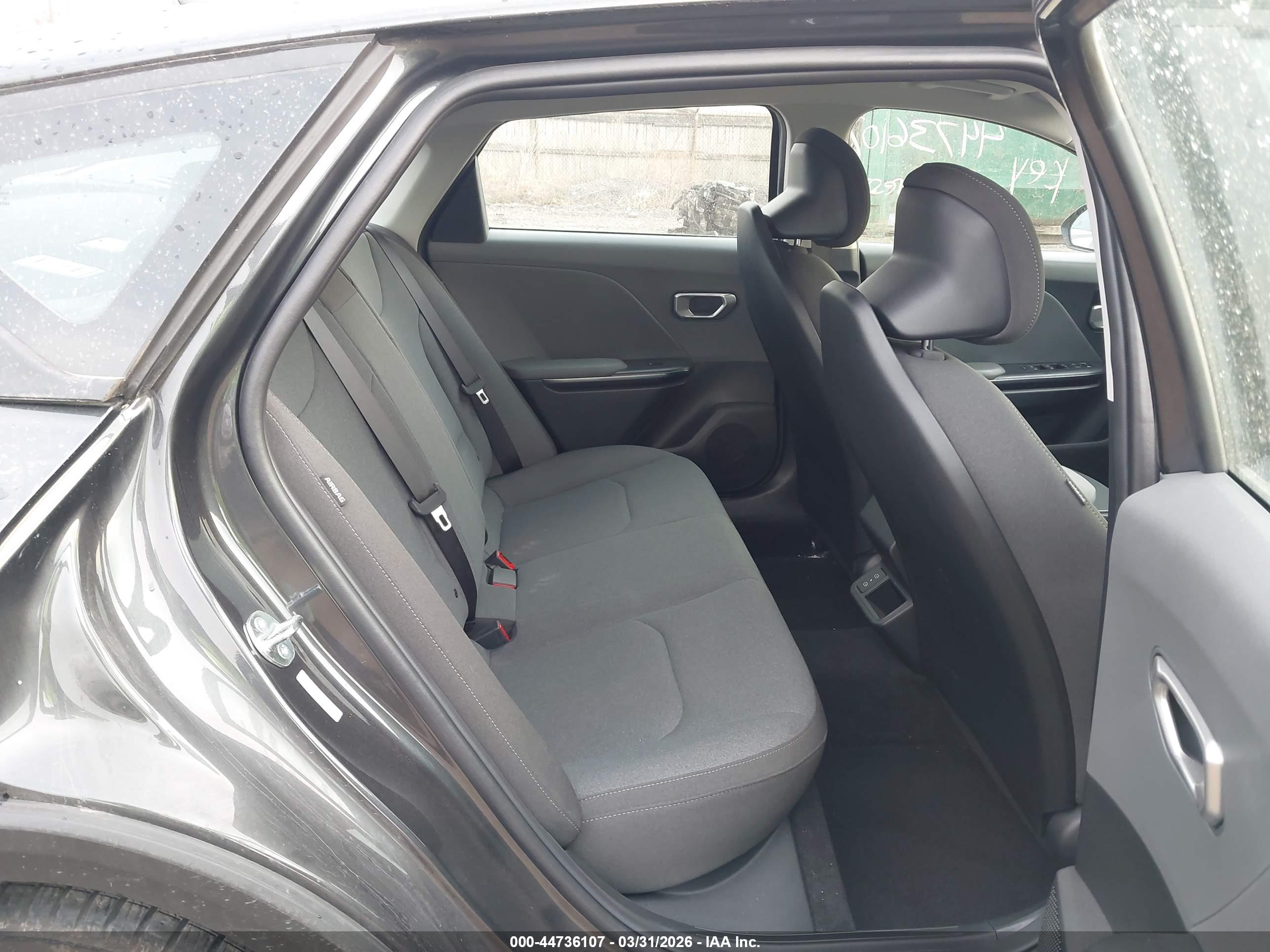 KIA K4 image 8