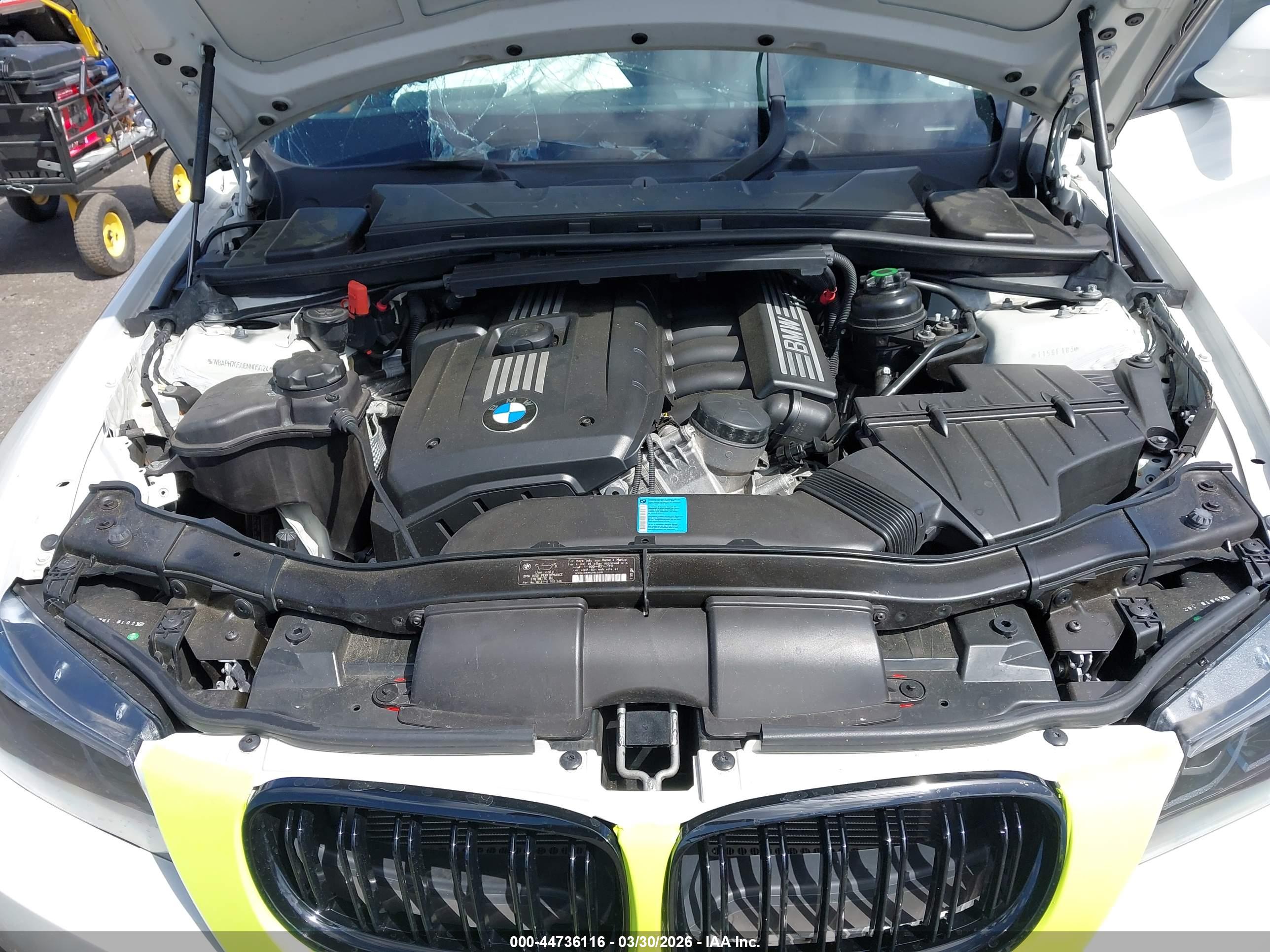BMW 328I image 10