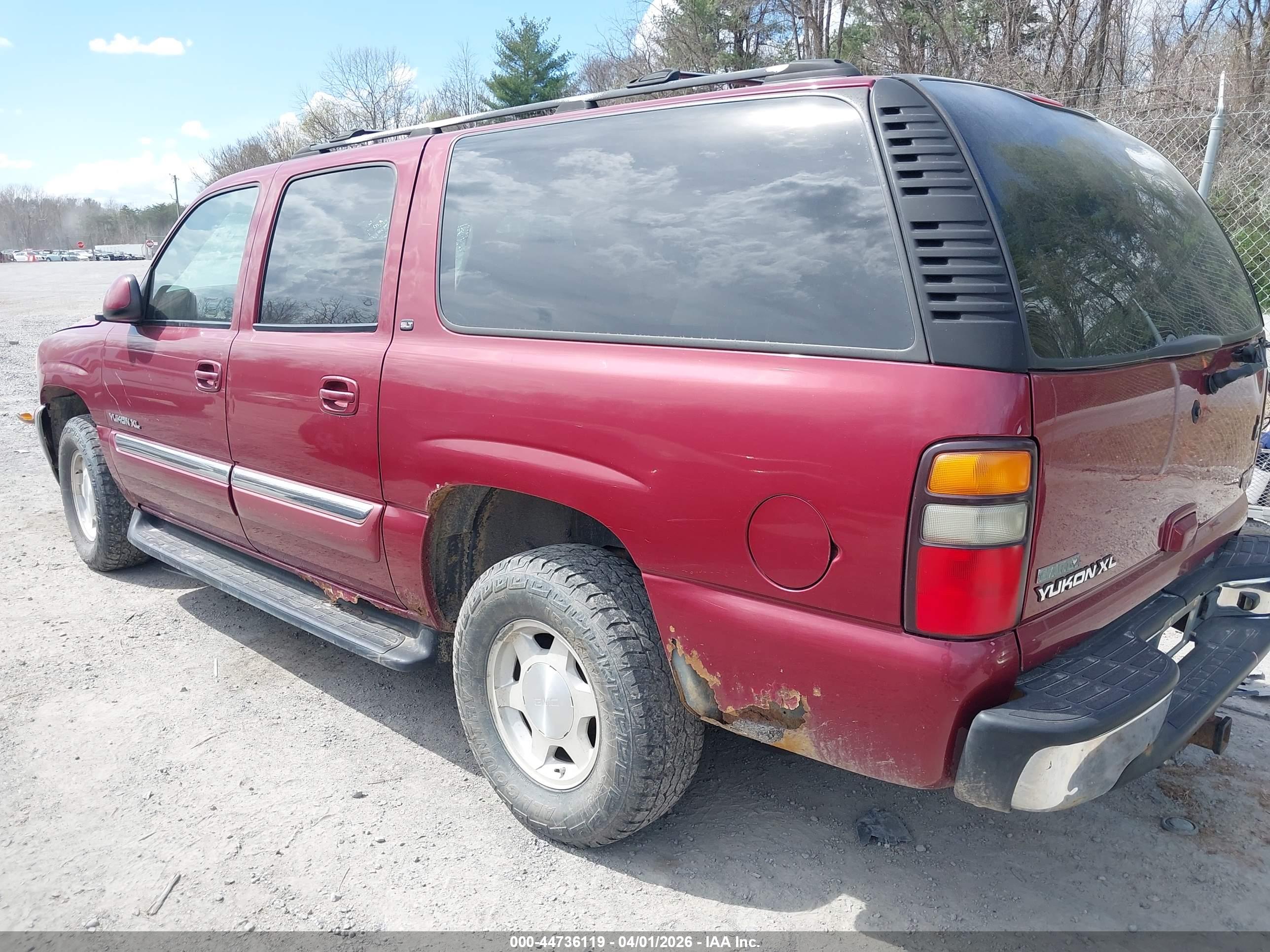 GMC YUKON image 3