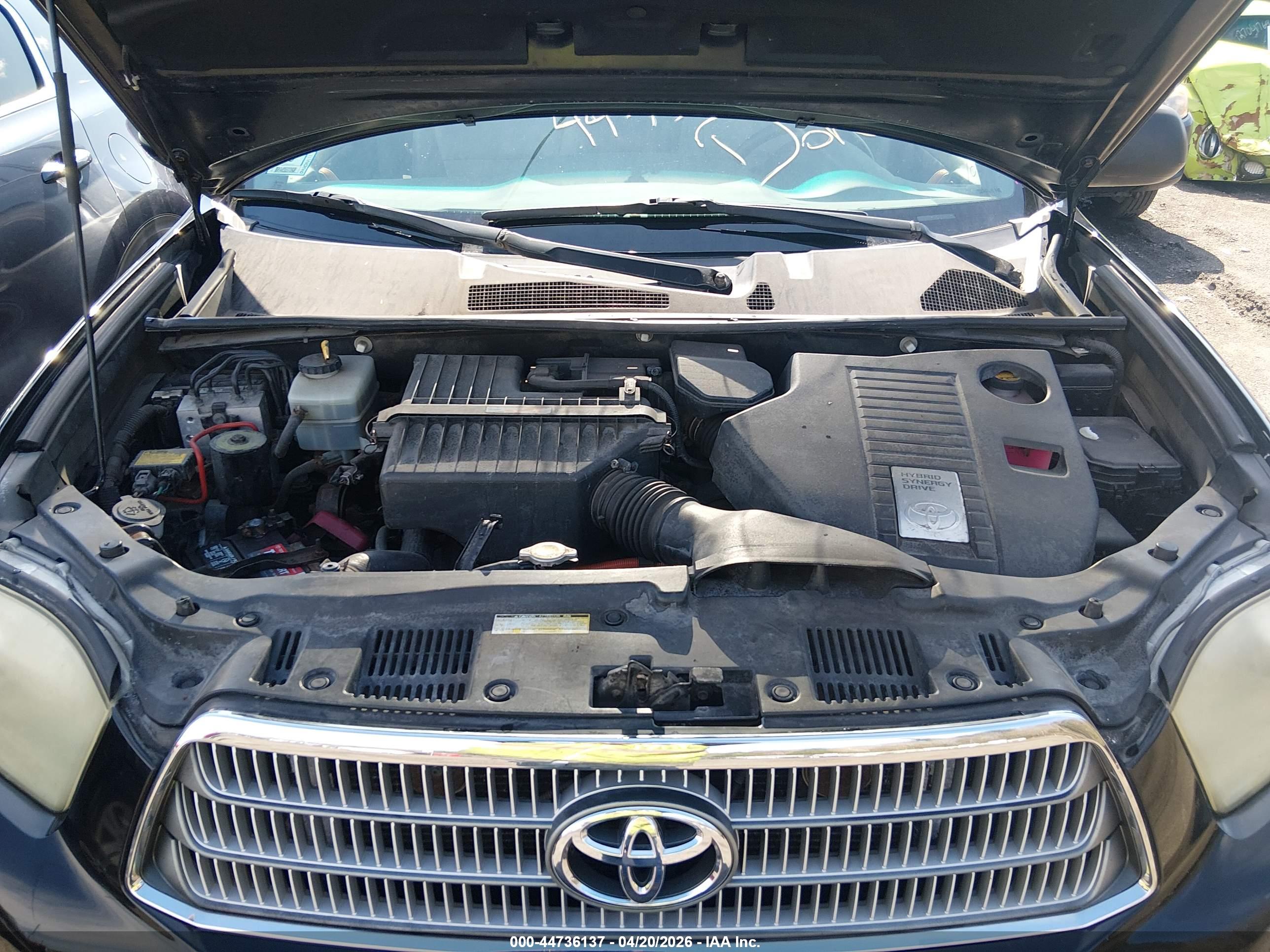TOYOTA HIGHLANDER image 10