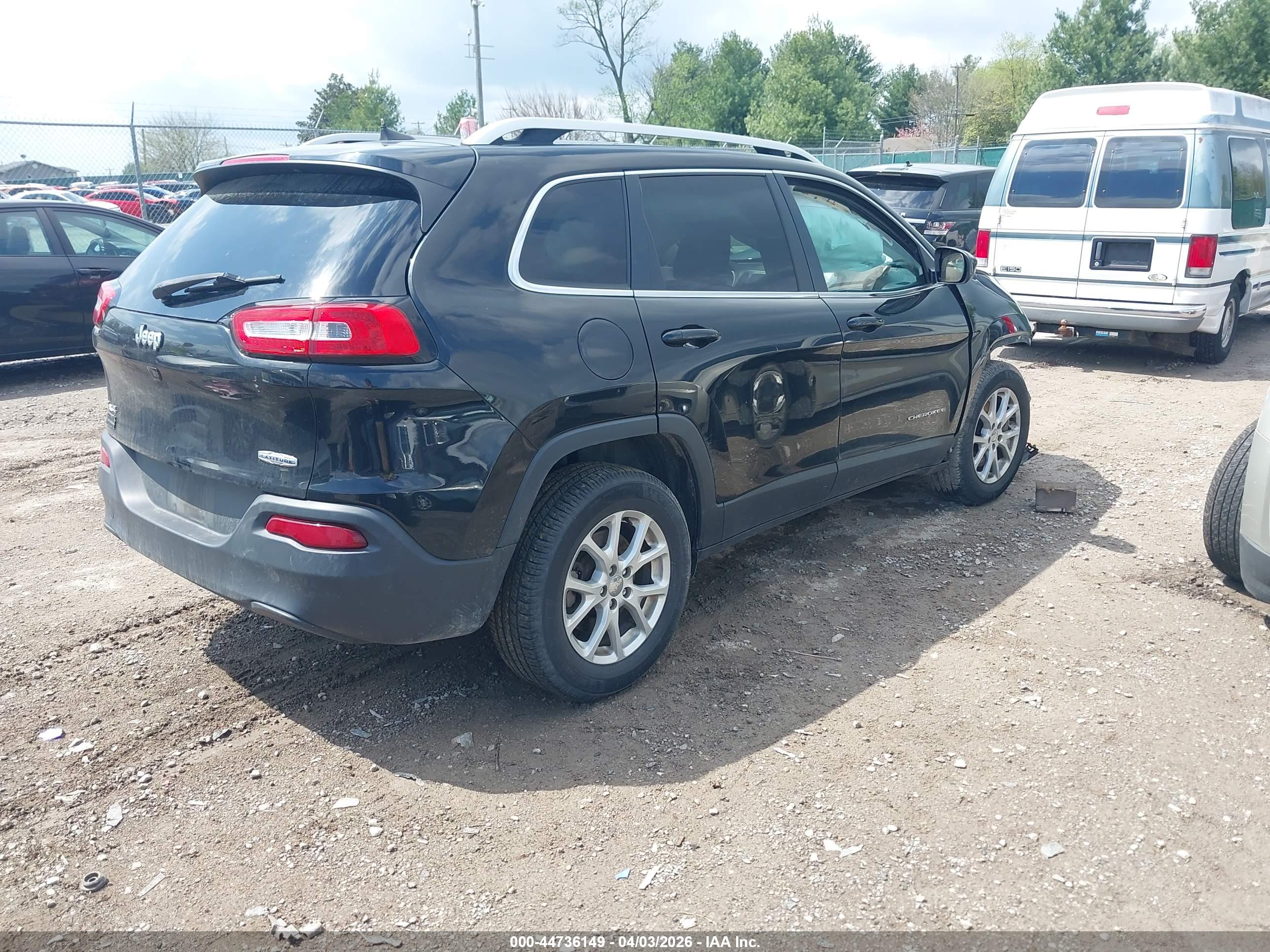 JEEP CHEROKEE image 4