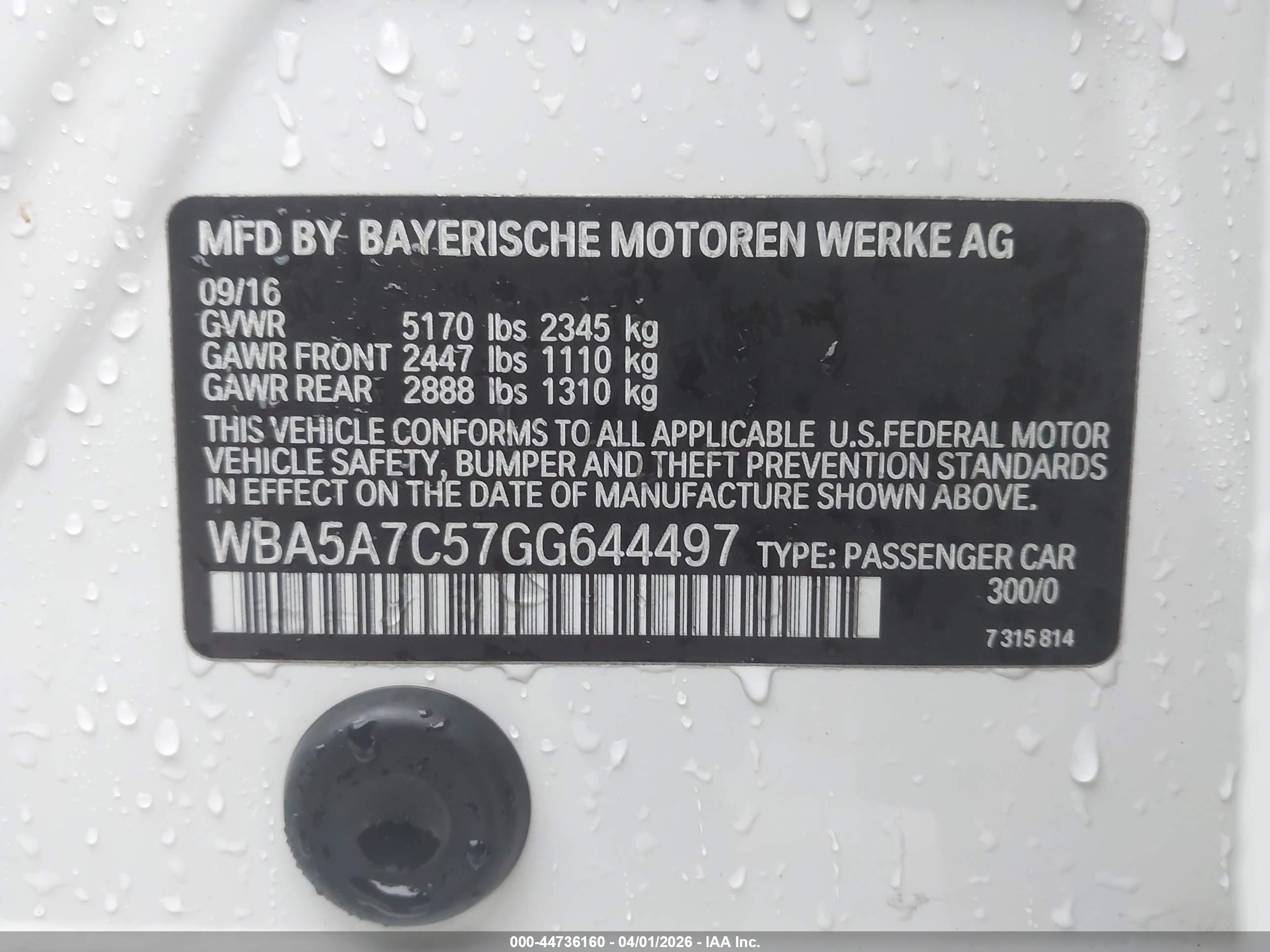 BMW 528I image 9