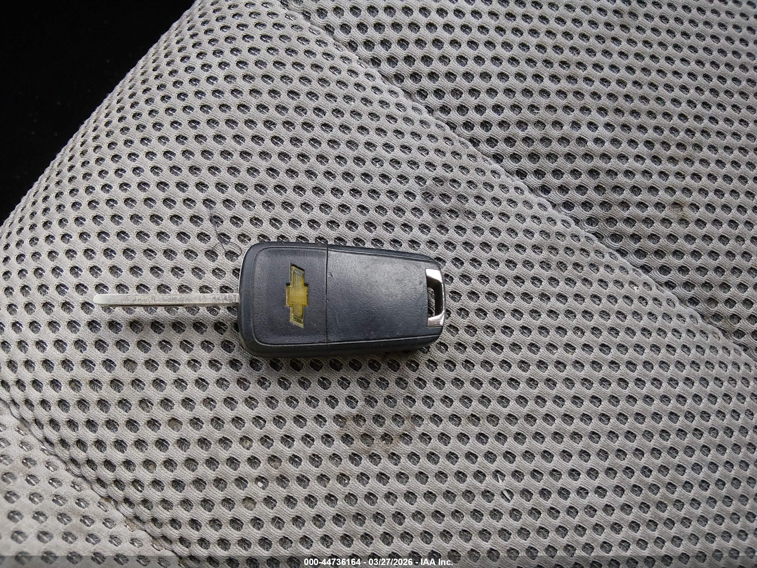 CHEVROLET EQUINOX image 11