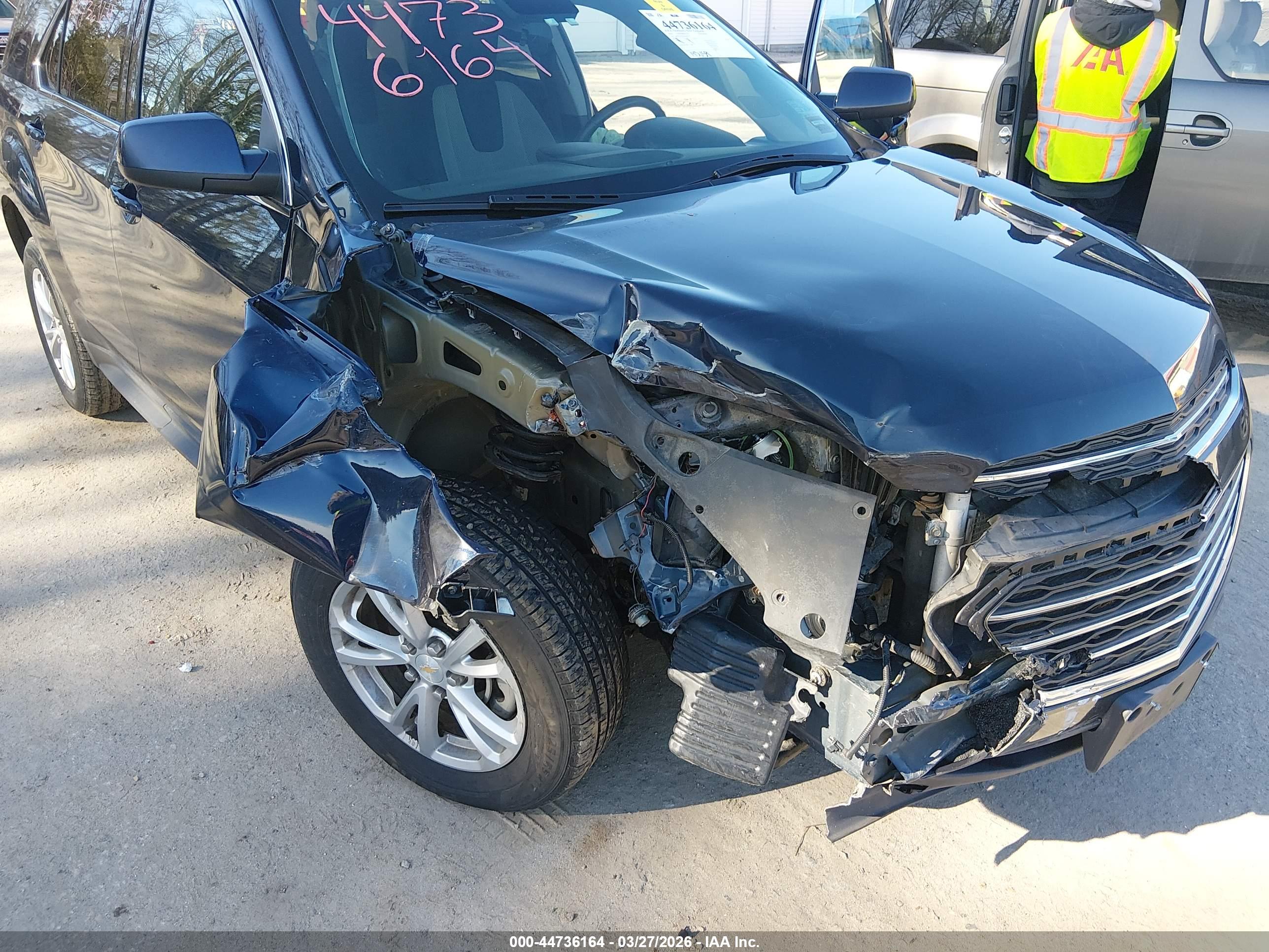 CHEVROLET EQUINOX image 6