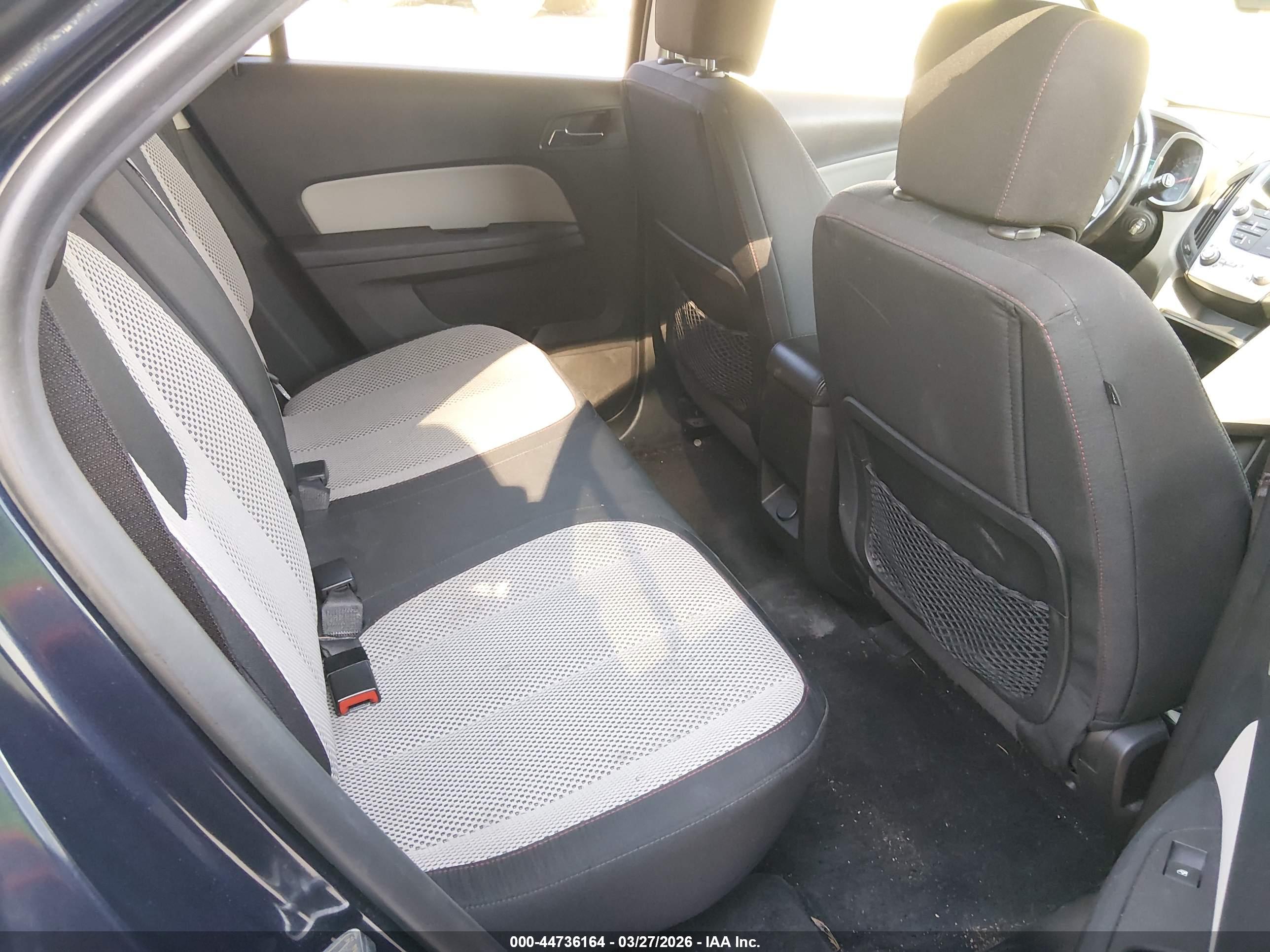 CHEVROLET EQUINOX image 8