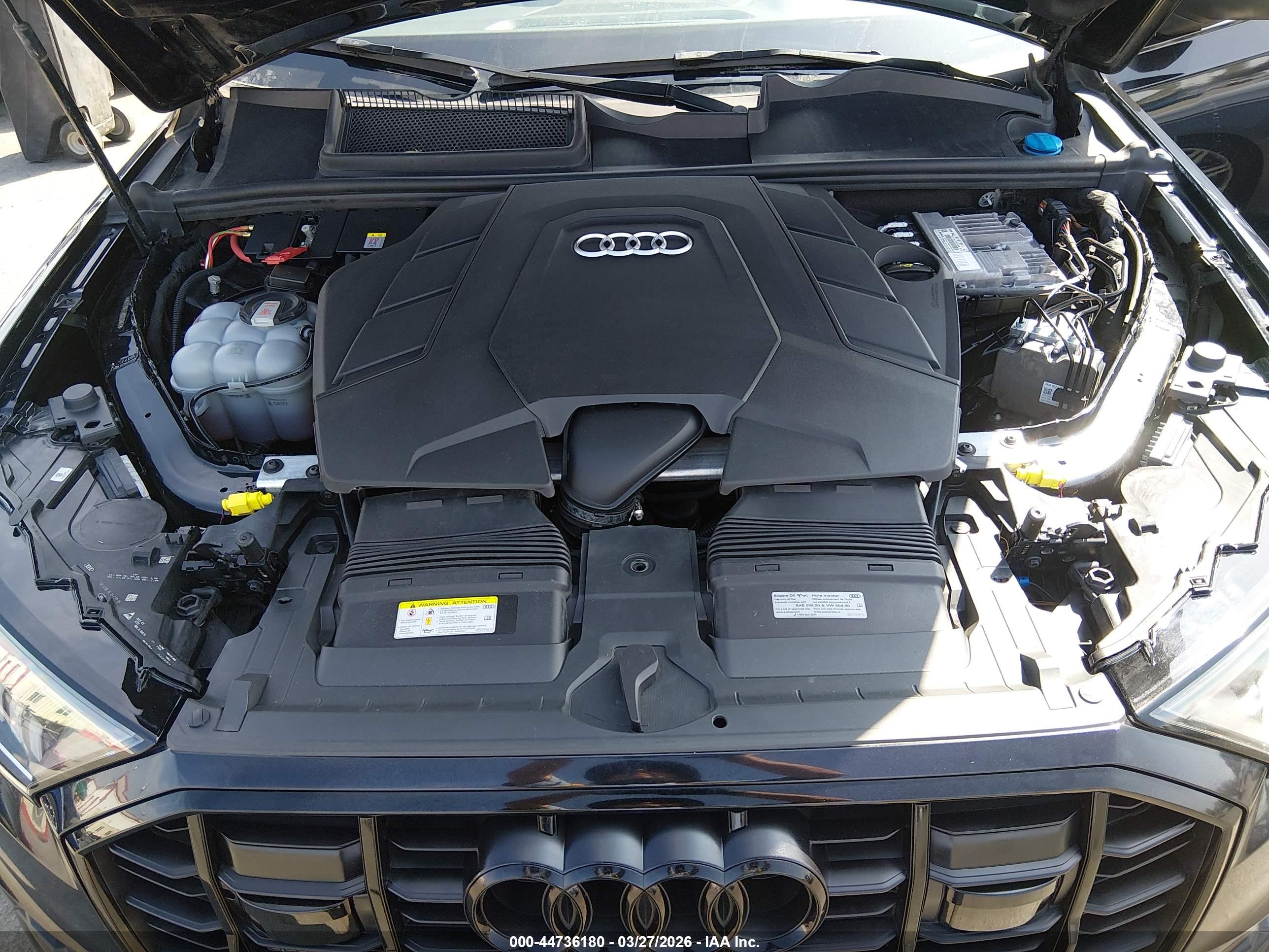 AUDI Q7 image 10