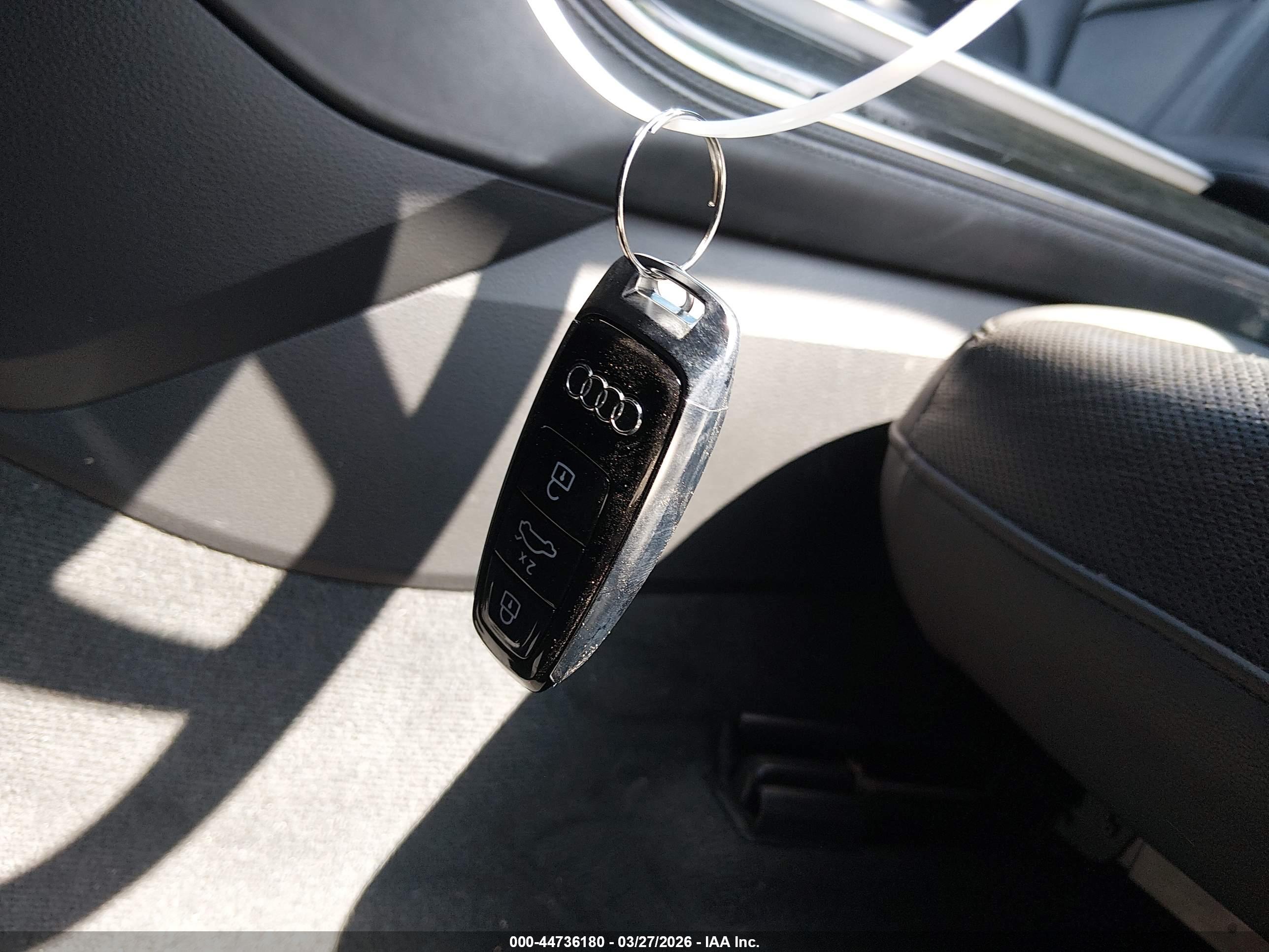AUDI Q7 image 11