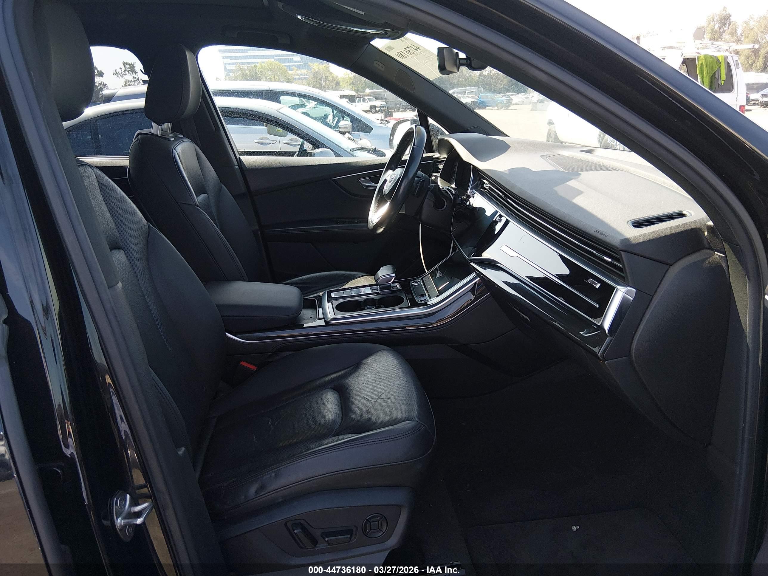 AUDI Q7 image 5