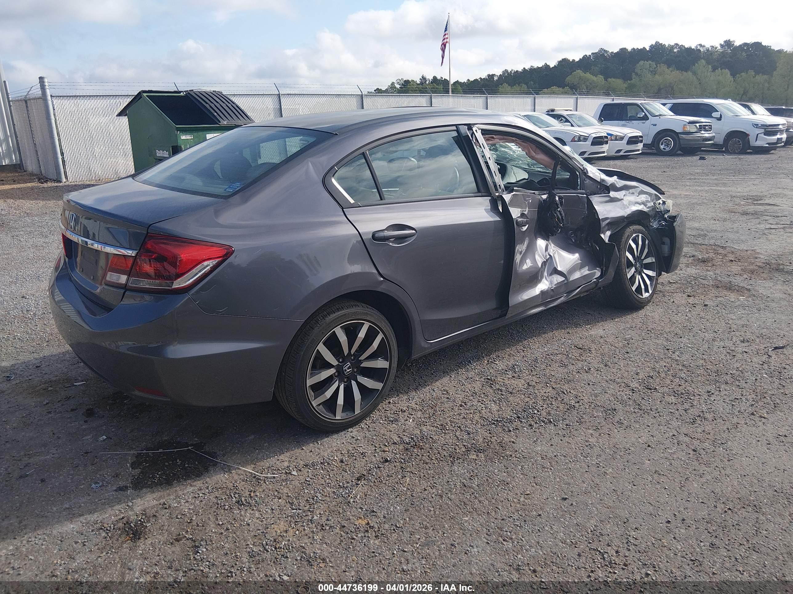 HONDA CIVIC image 4