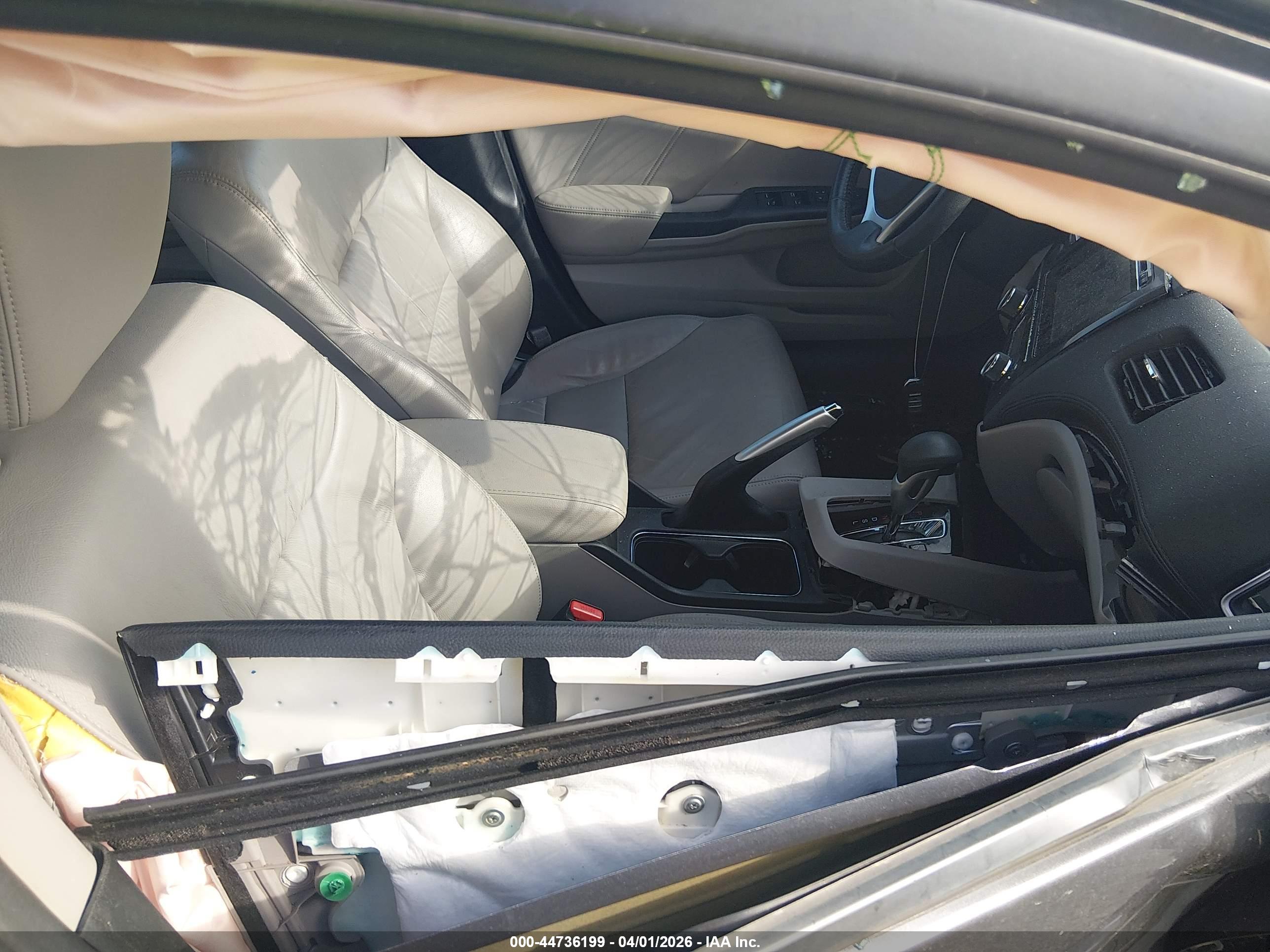 HONDA CIVIC image 5