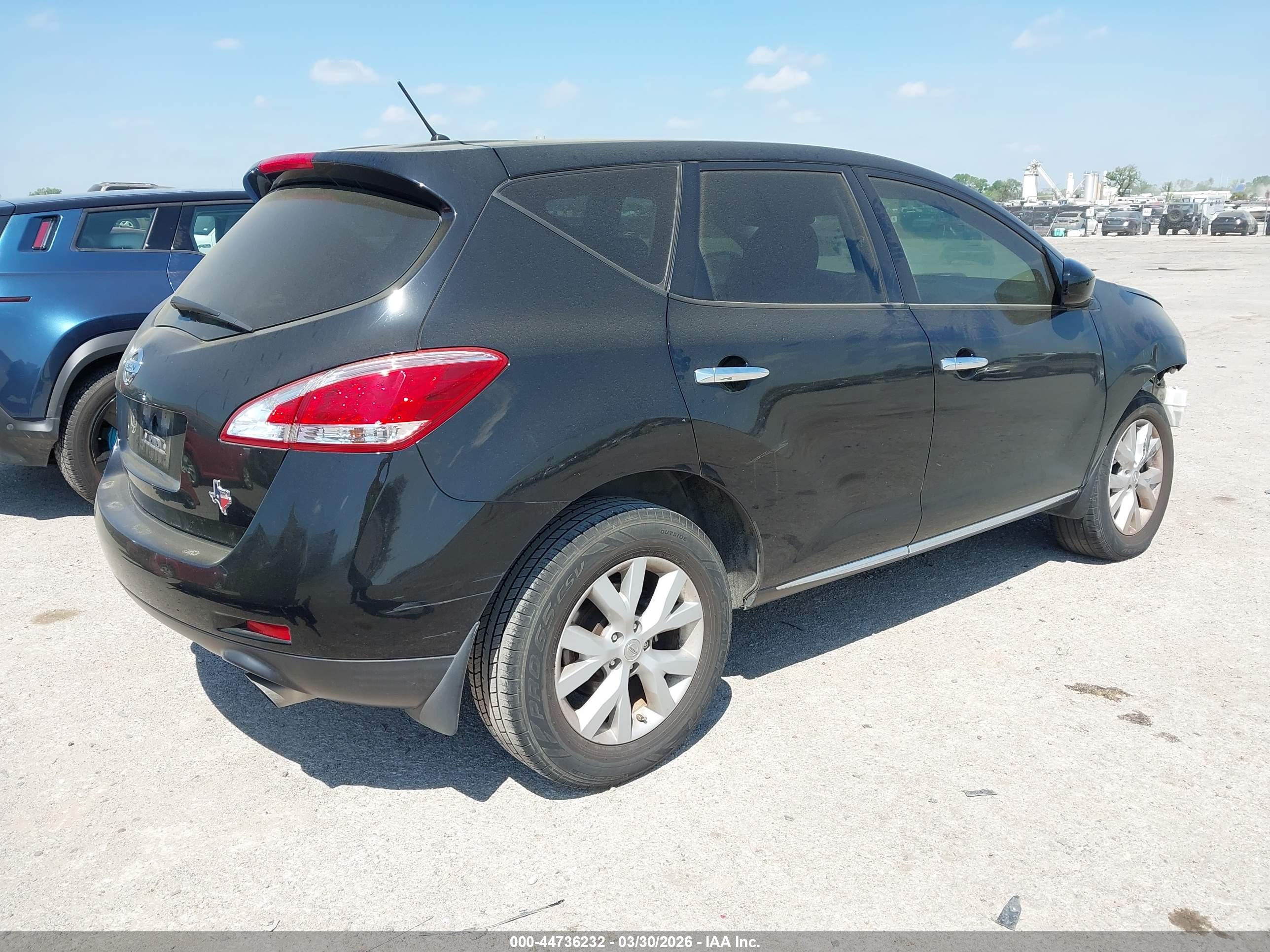 NISSAN MURANO image 4