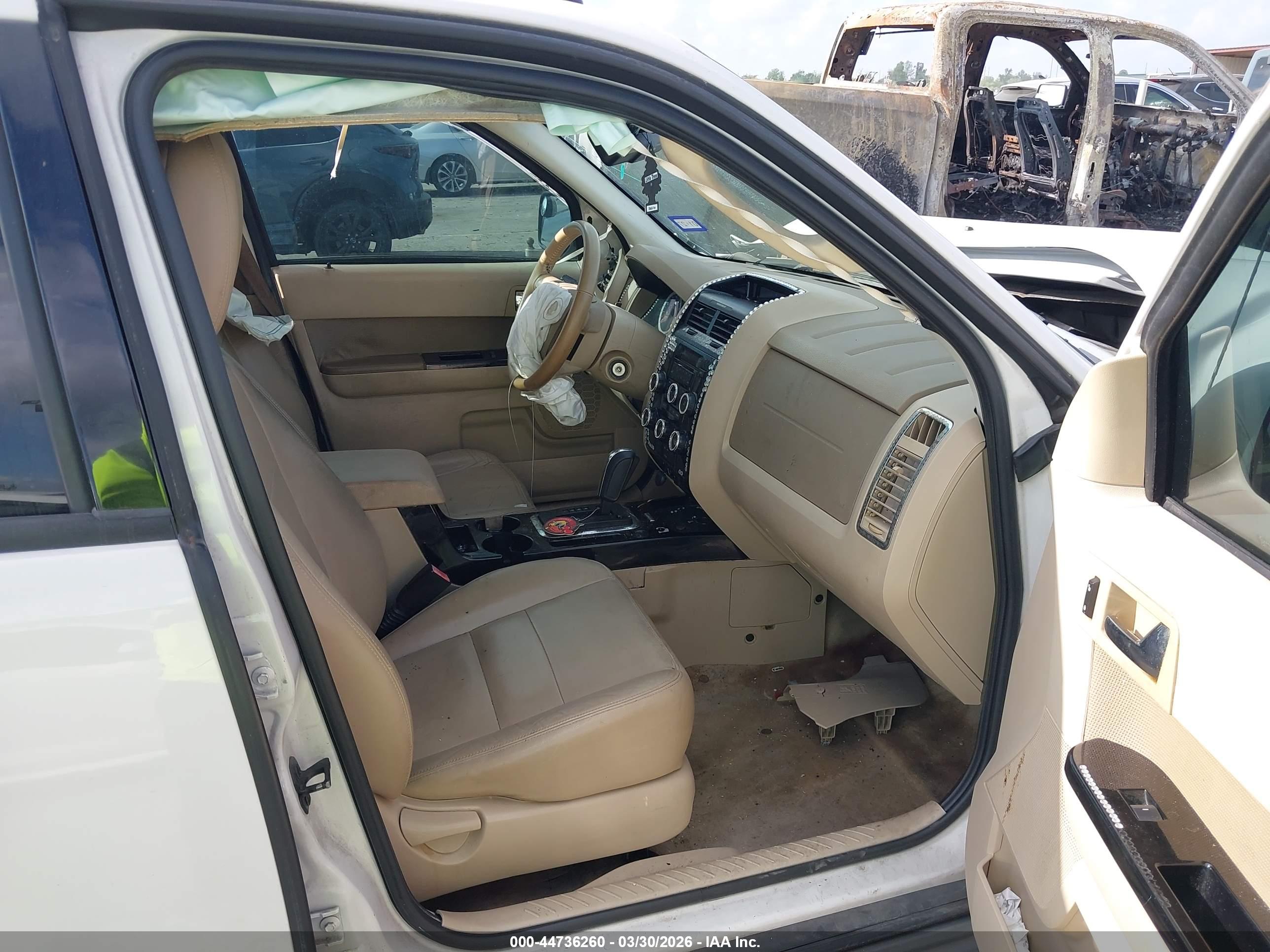 FORD ESCAPE image 5