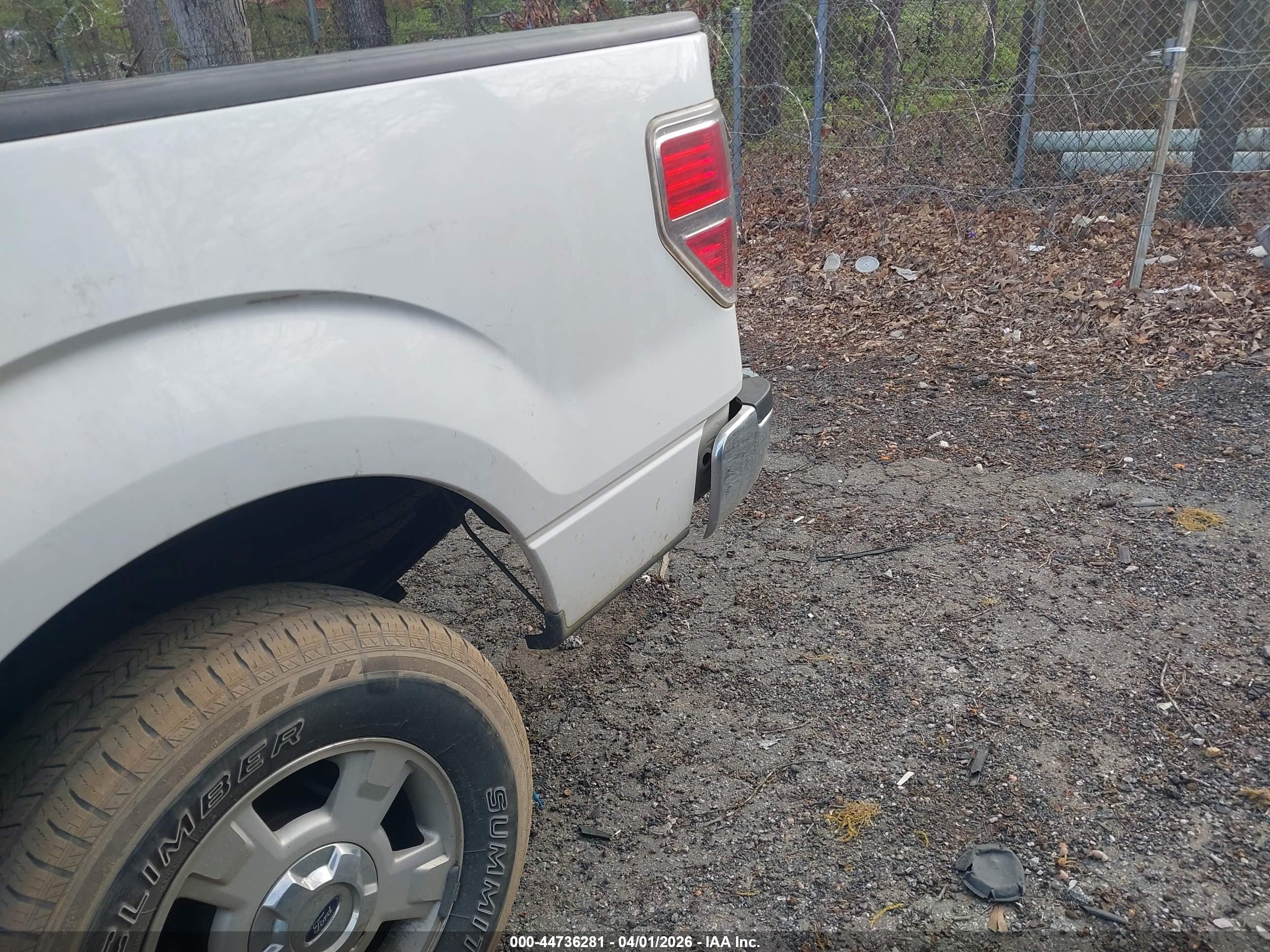 FORD F-150 image 6