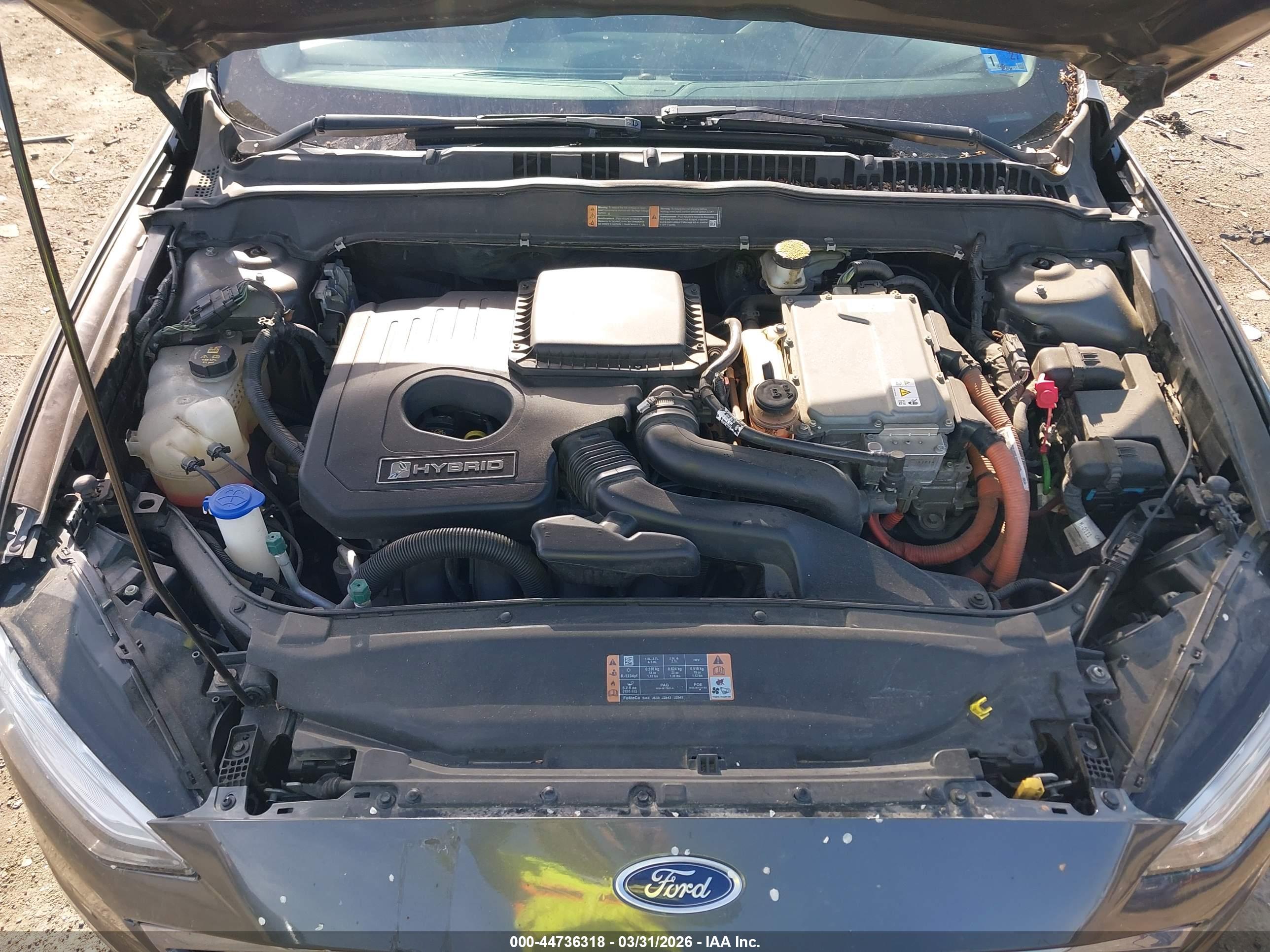 FORD FUSION image 10