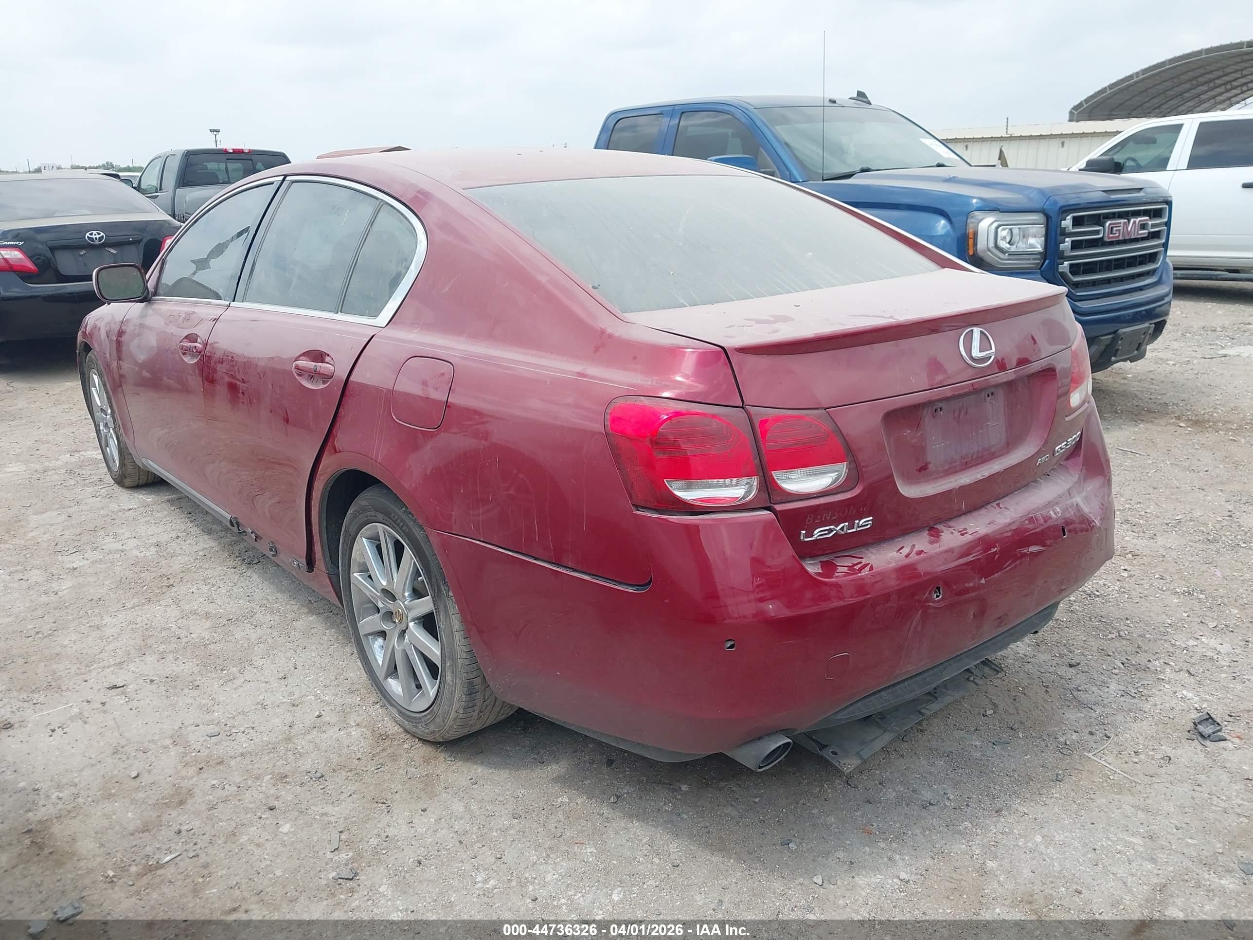 LEXUS GS image 3