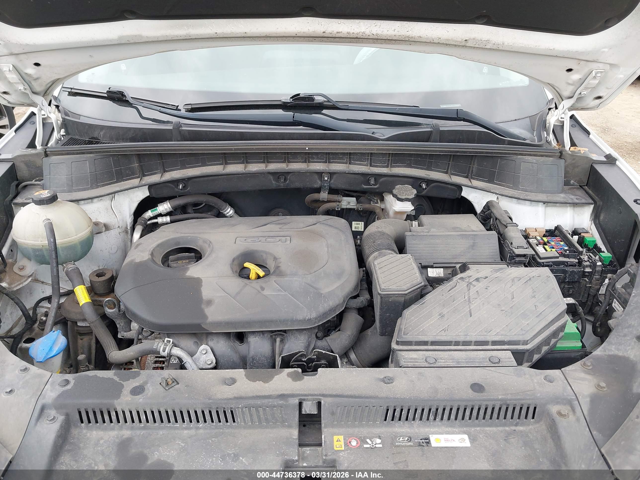 HYUNDAI TUCSON image 10