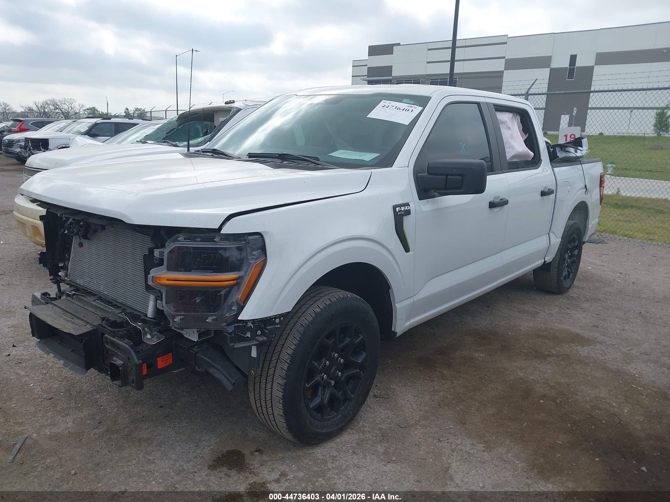 FORD F-150 image 2