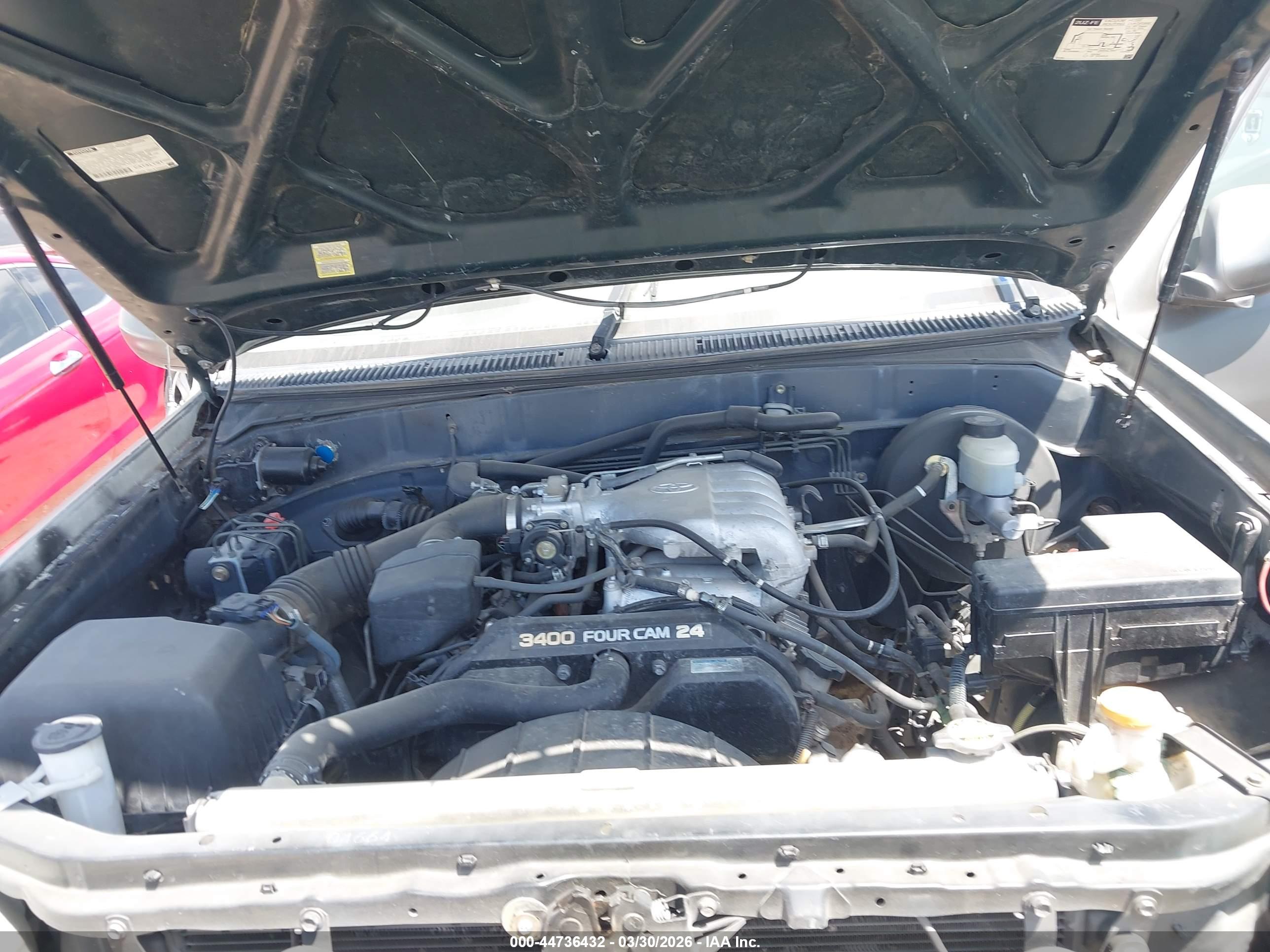 TOYOTA TUNDRA image 10