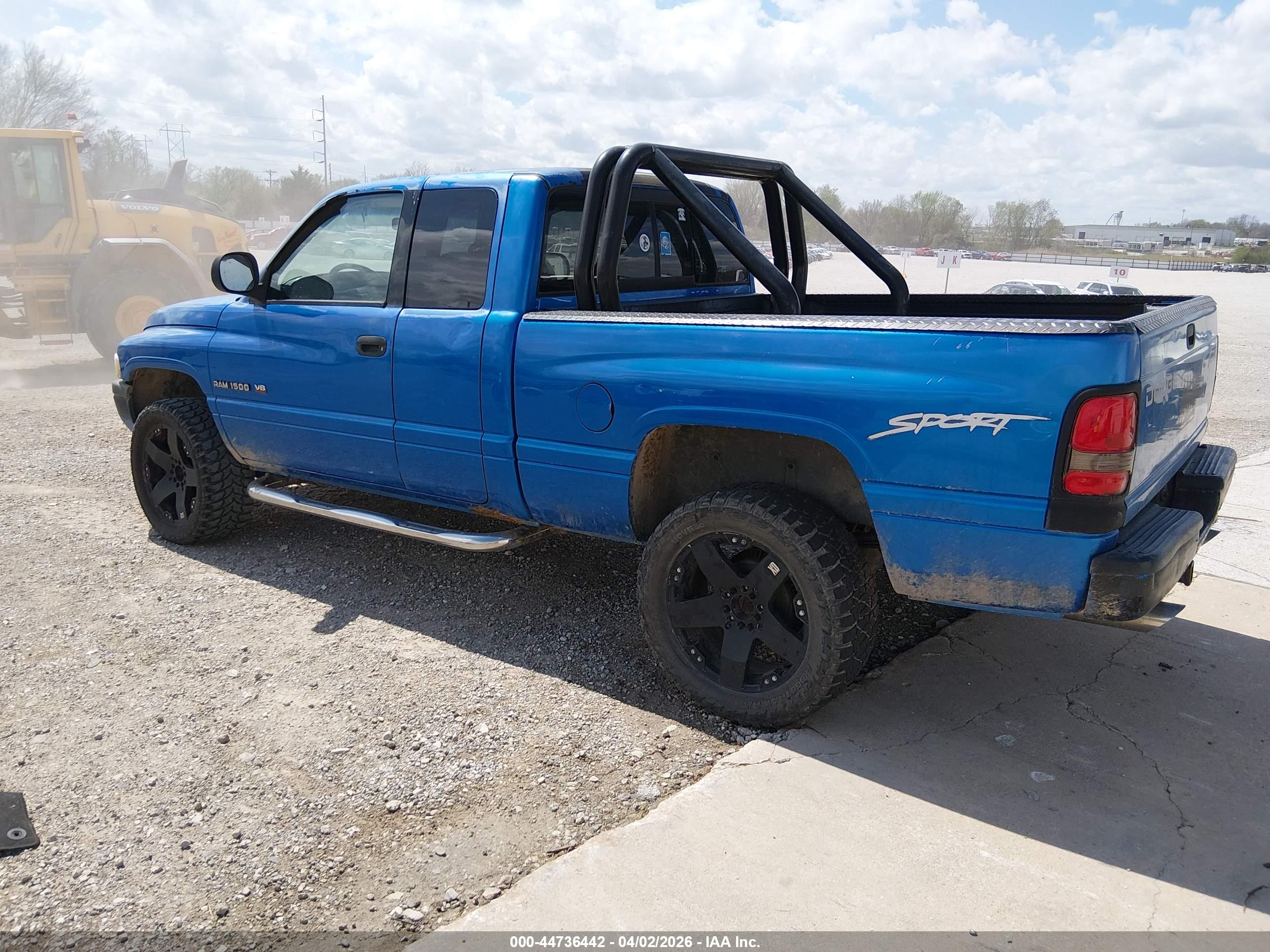 DODGE RAM image 3