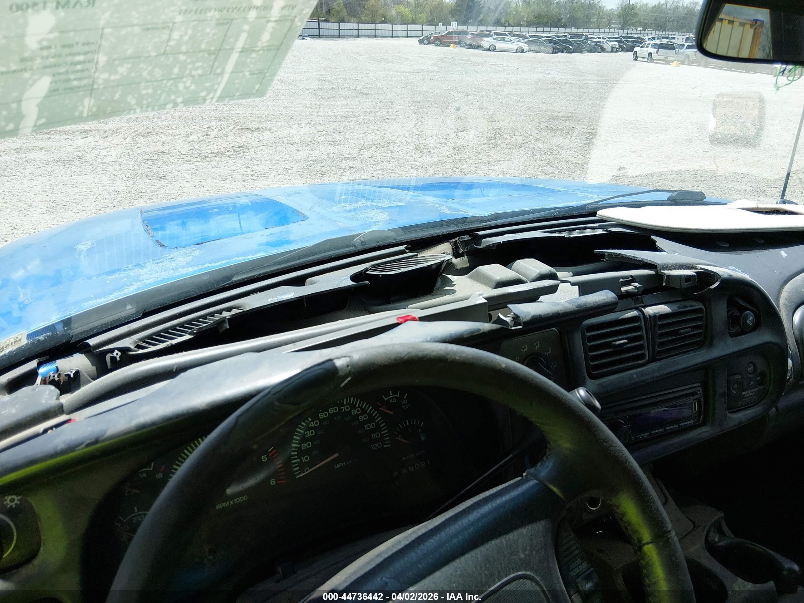 DODGE RAM image 6