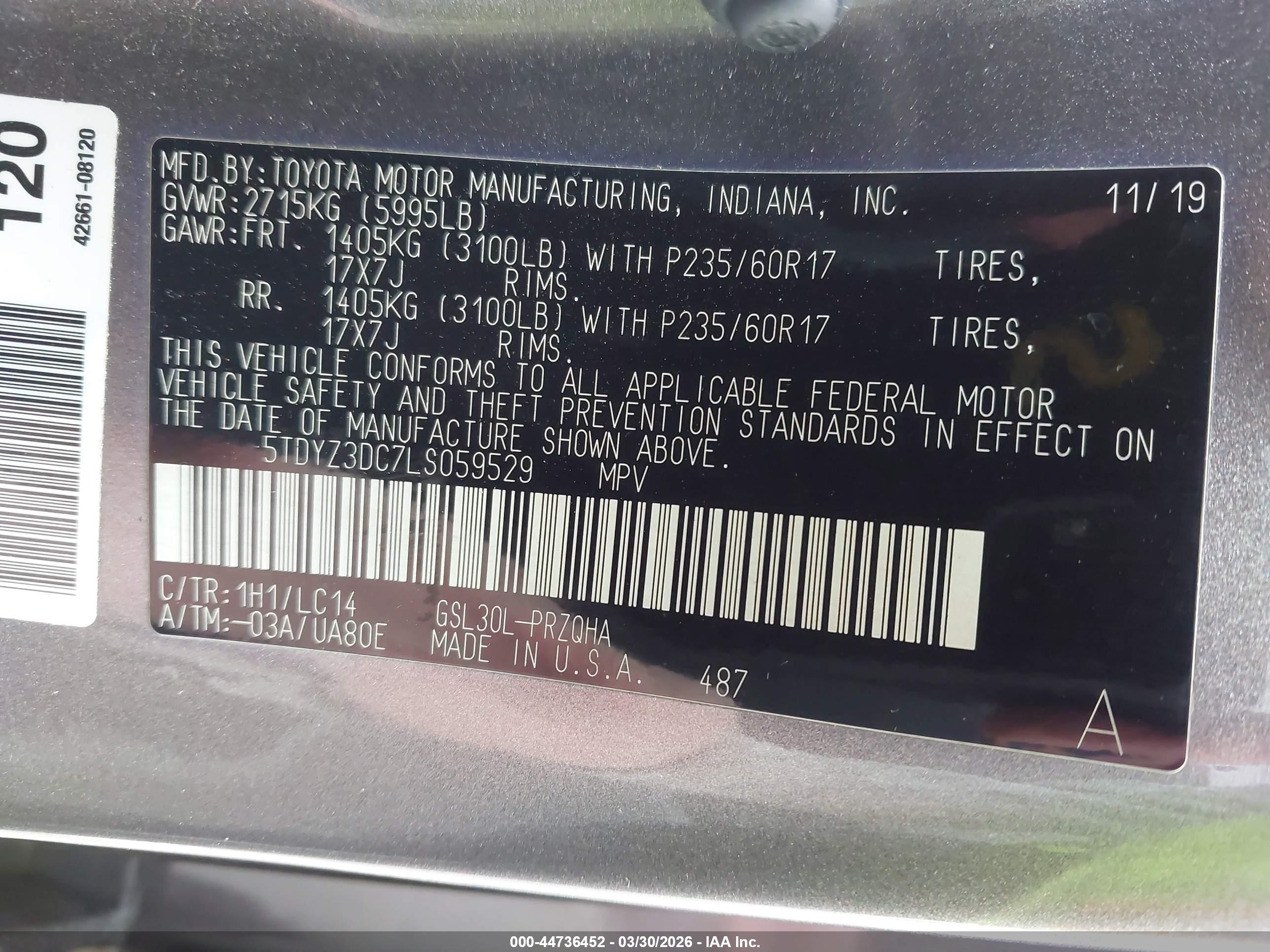TOYOTA SIENNA image 9