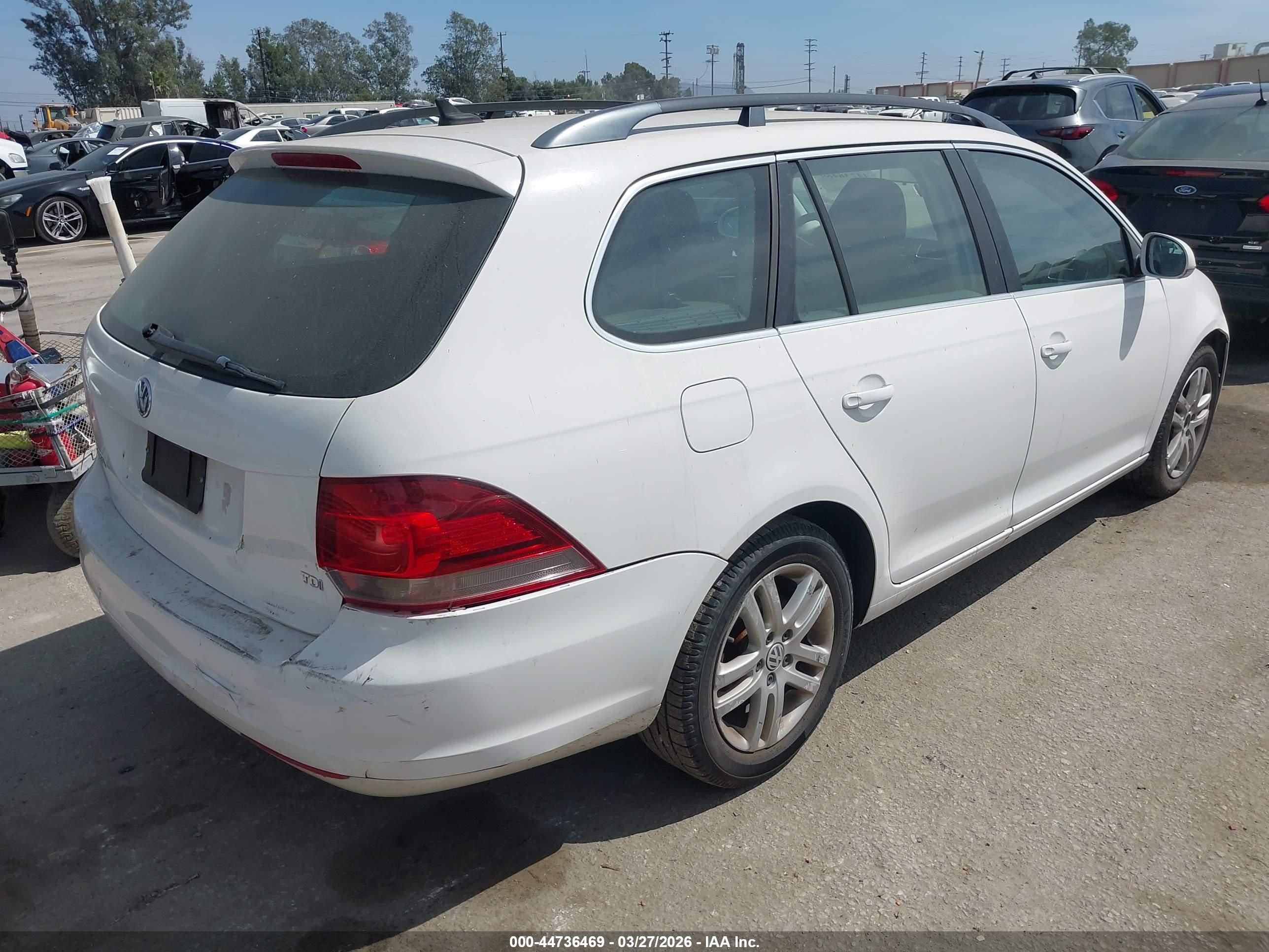 VOLKSWAGEN JETTA image 4