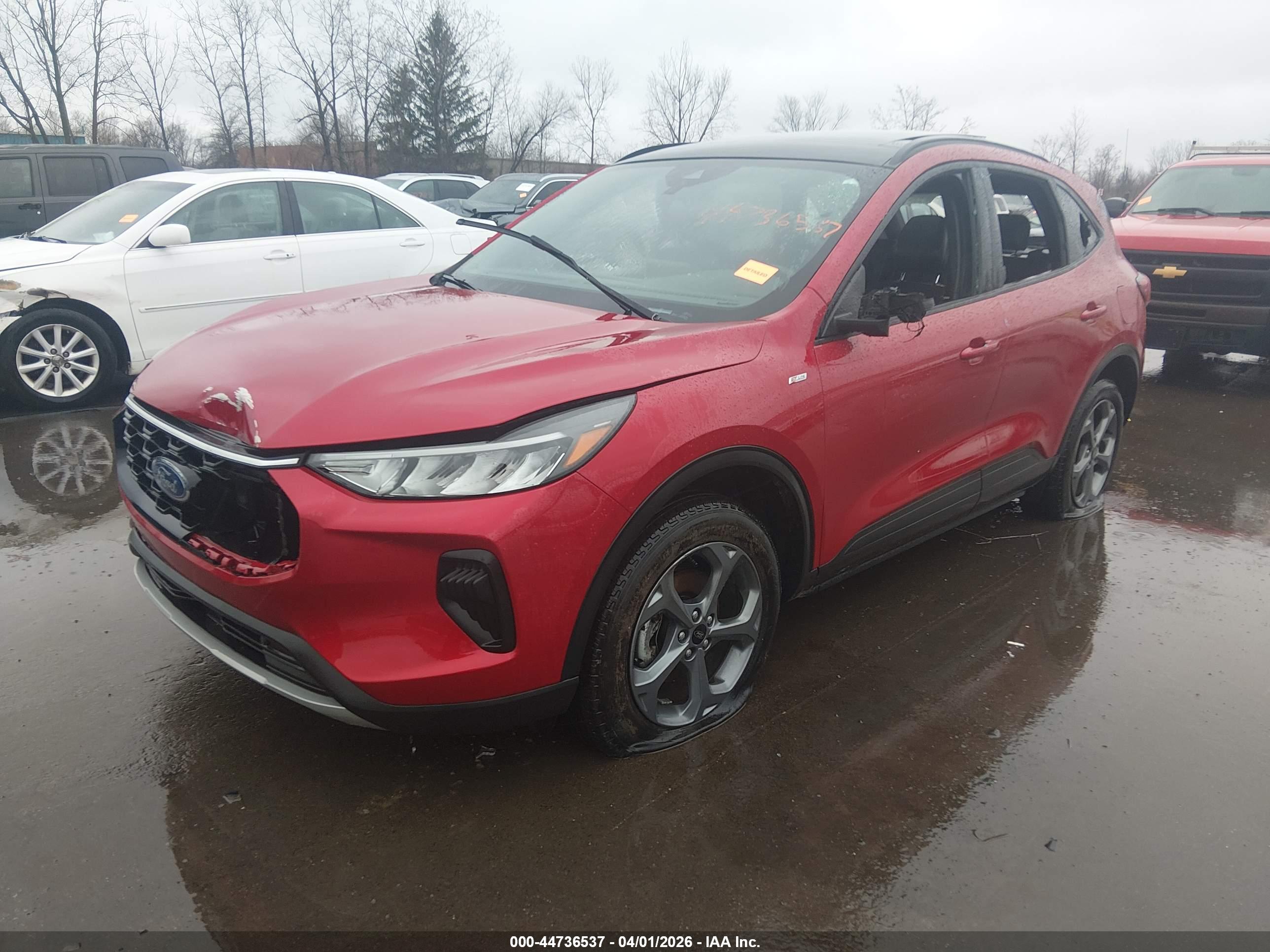 FORD ESCAPE image 2