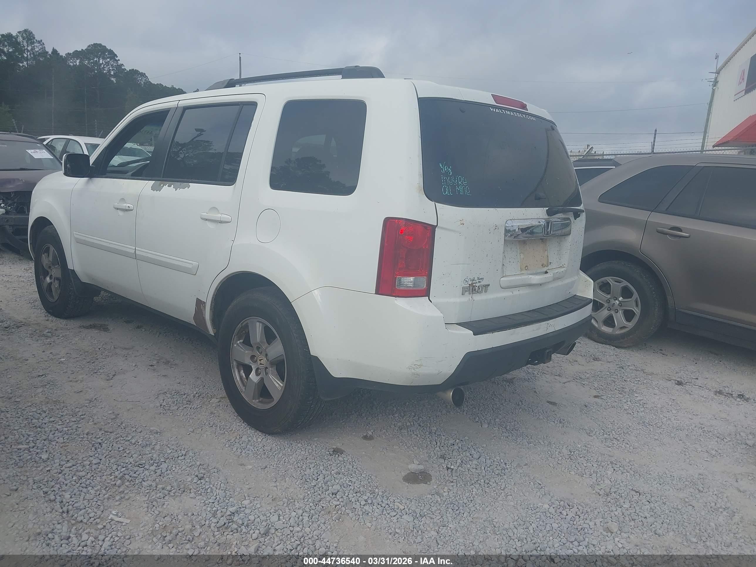 HONDA PILOT image 3