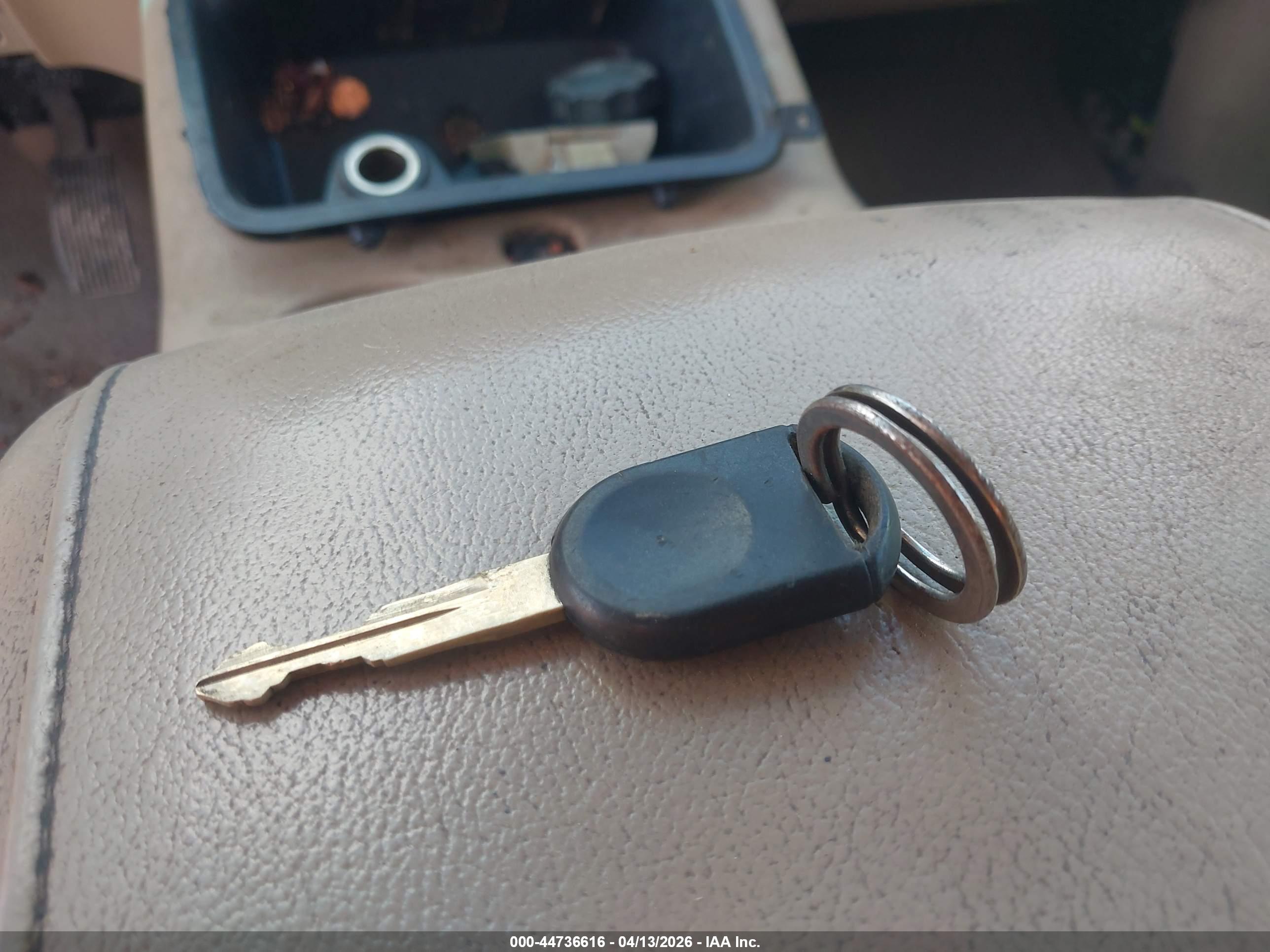 FORD EXPEDITION image 11