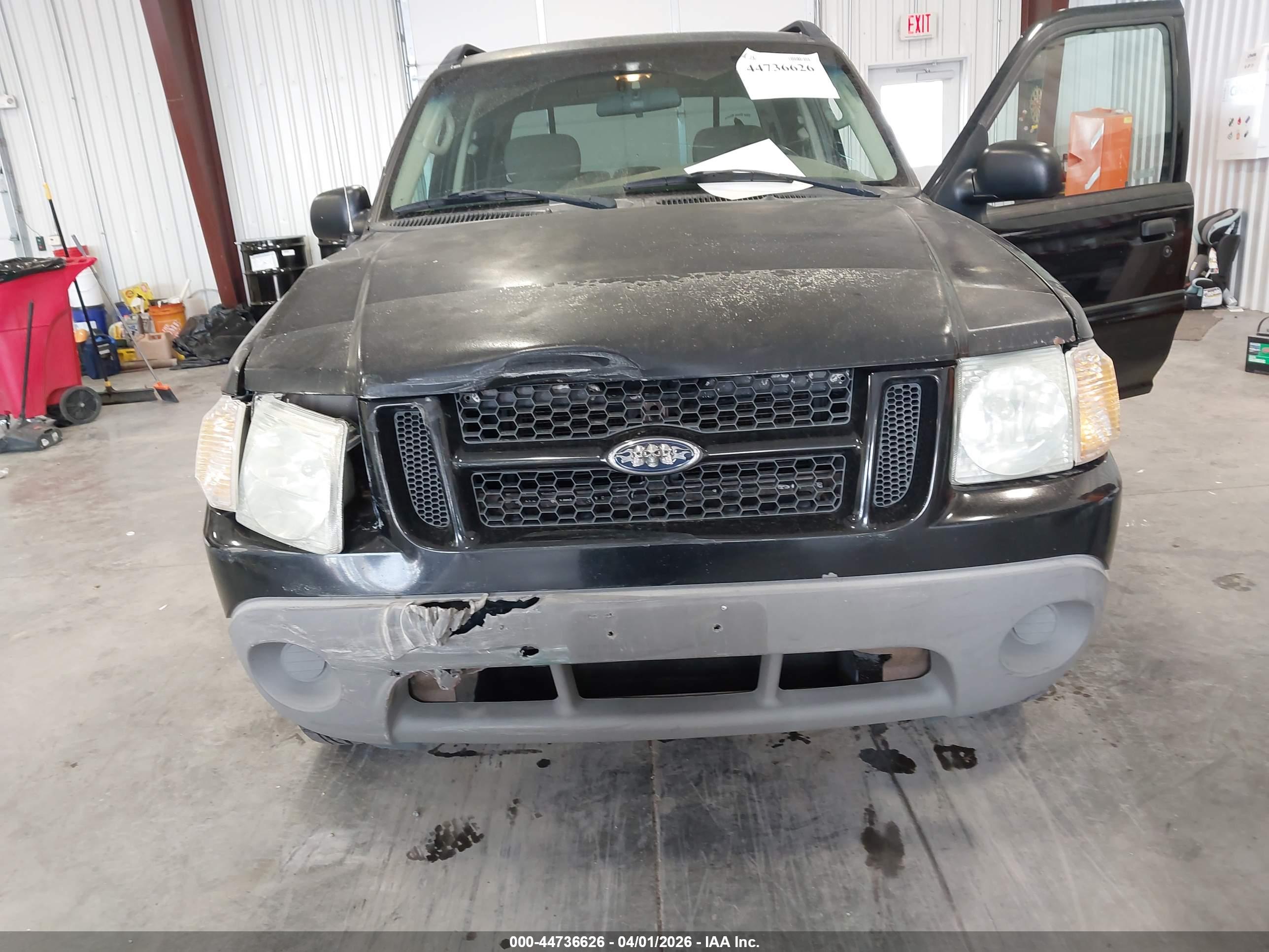 FORD EXPLORER image 6