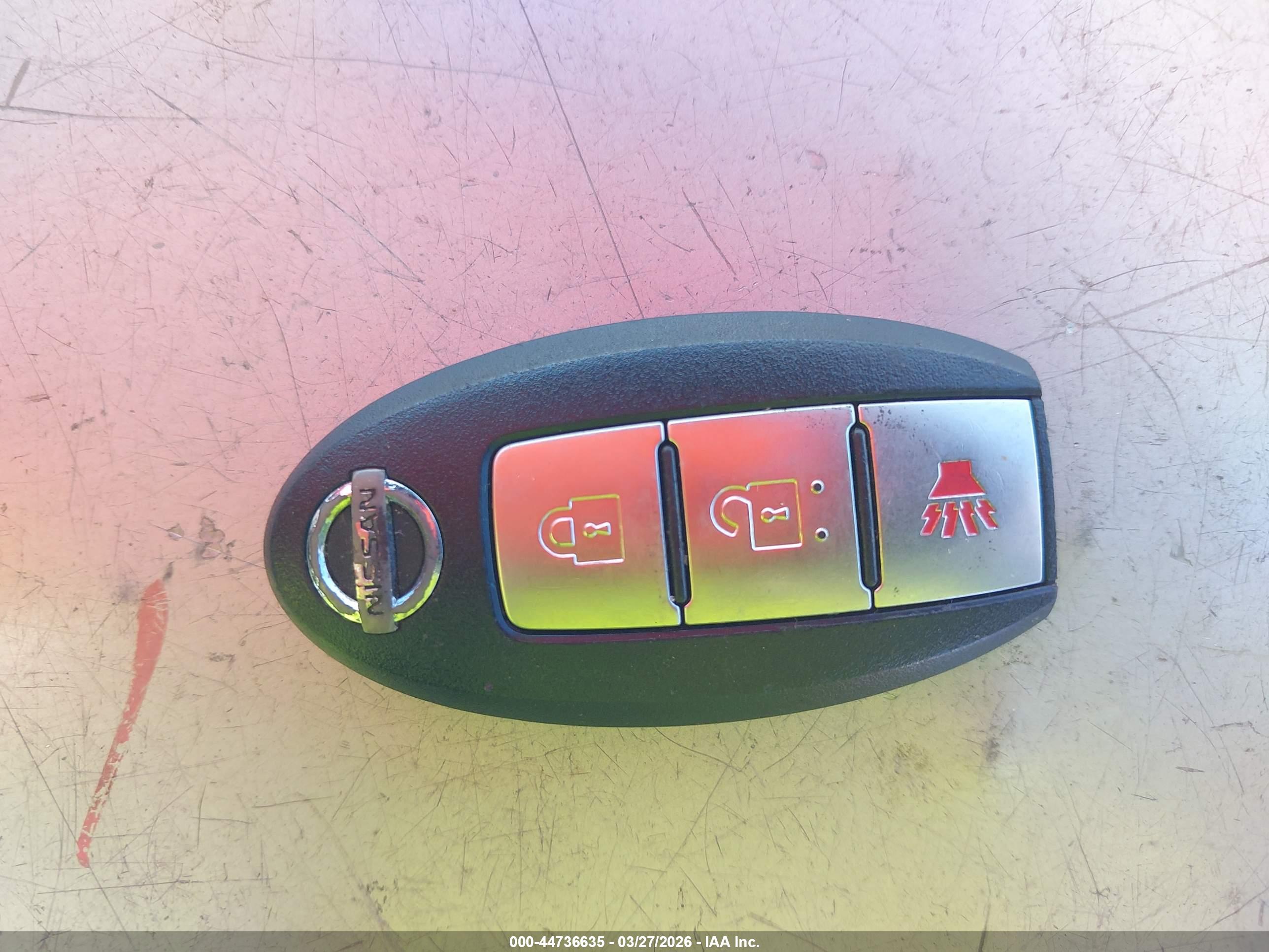 NISSAN ROGUE image 11