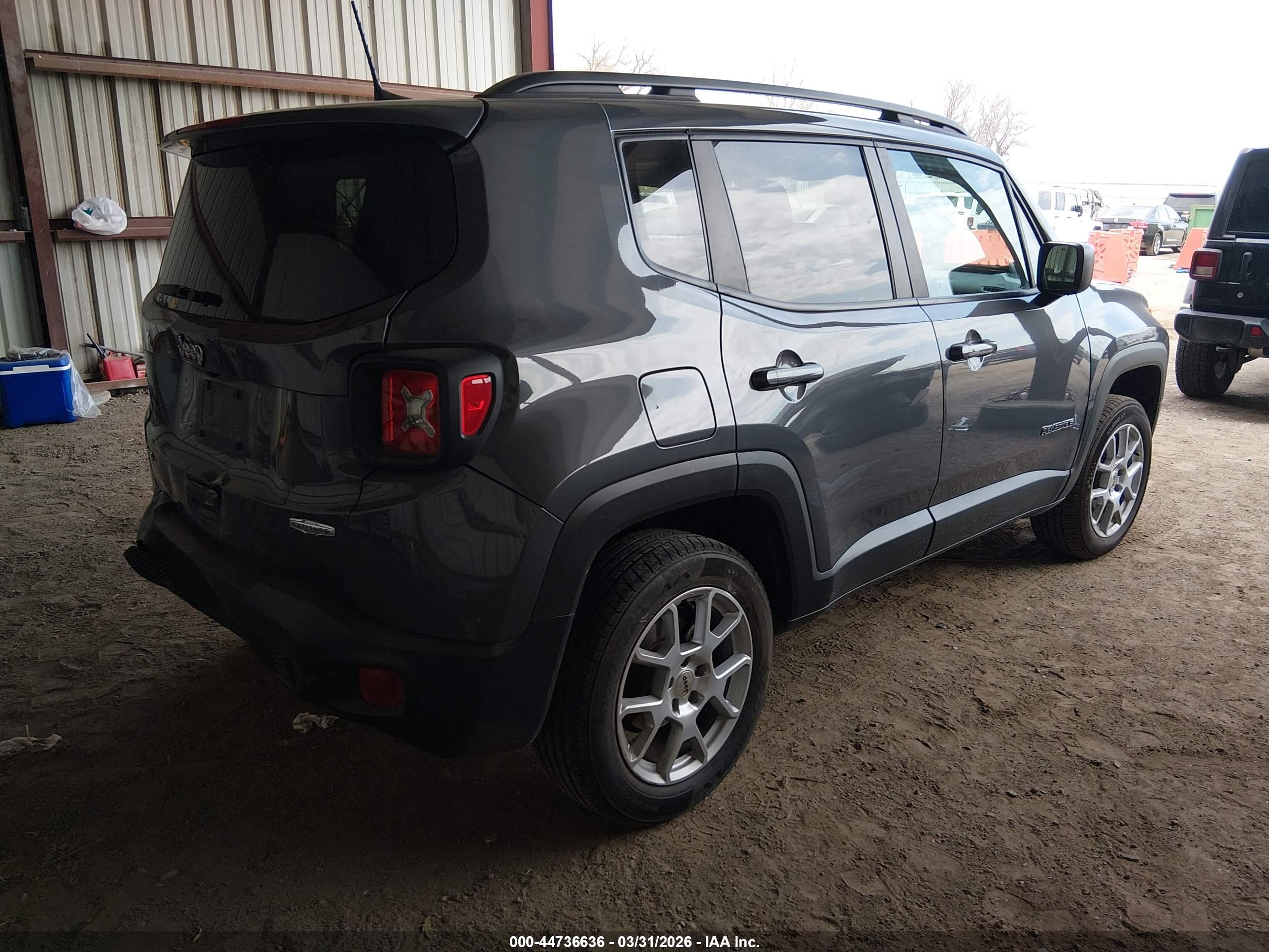 JEEP RENEGADE image 4