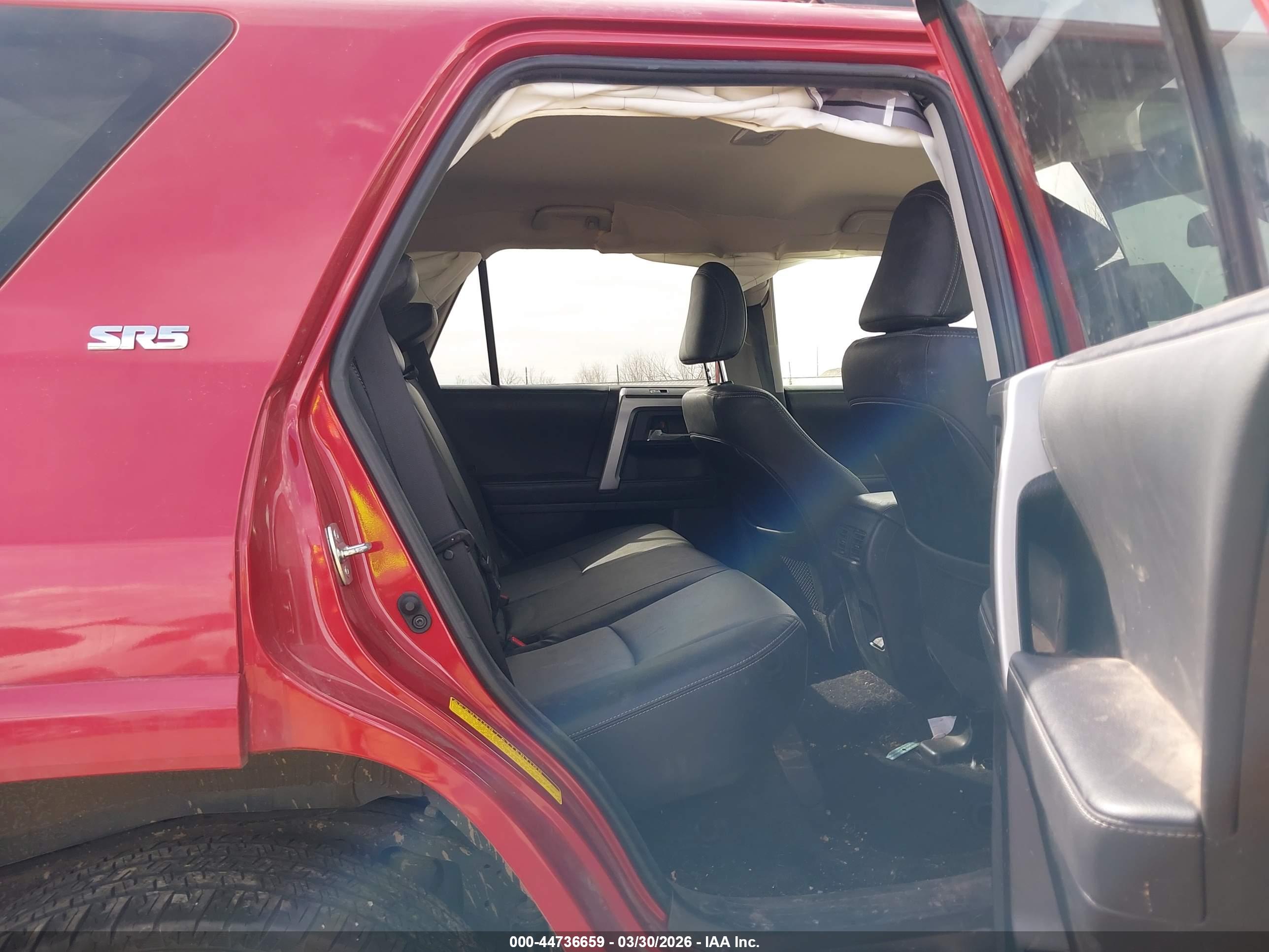 TOYOTA 4RUNNER image 8