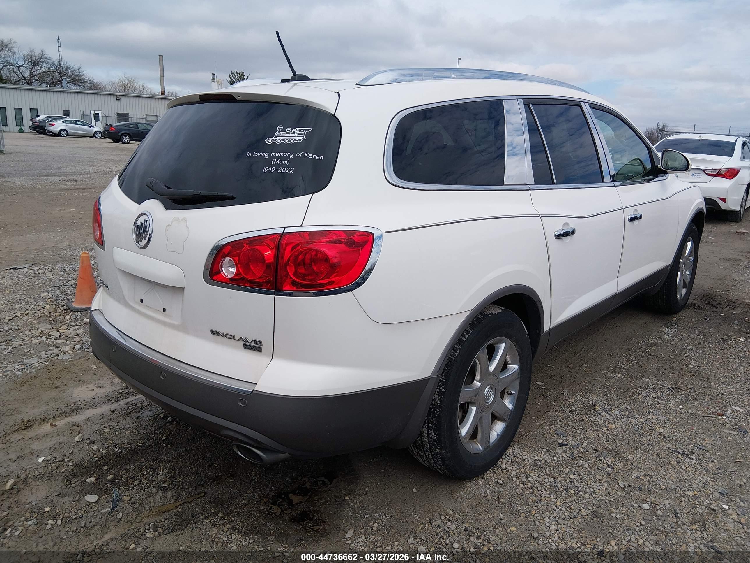 BUICK ENCLAVE image 4