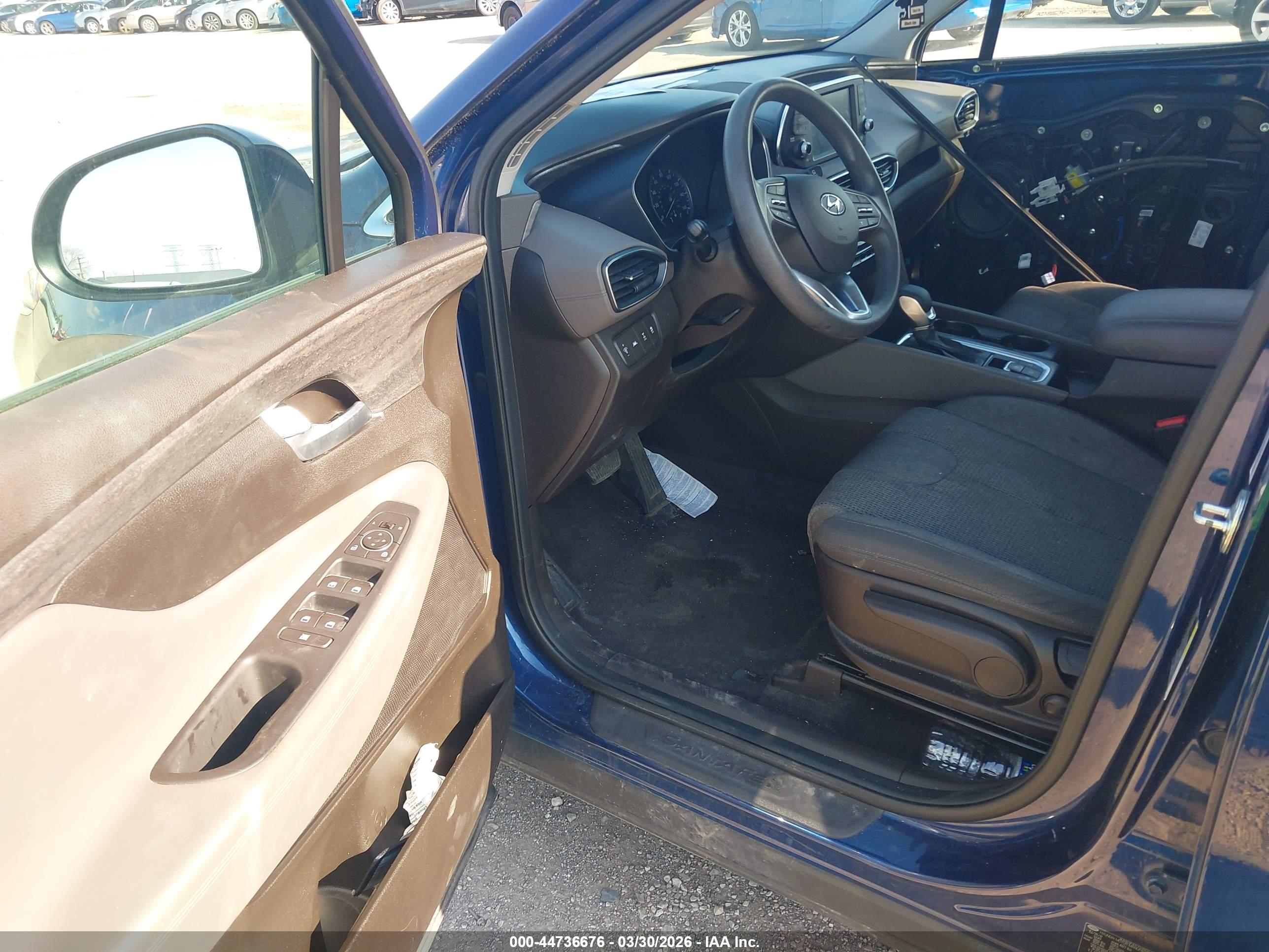 HYUNDAI SANTA image 5