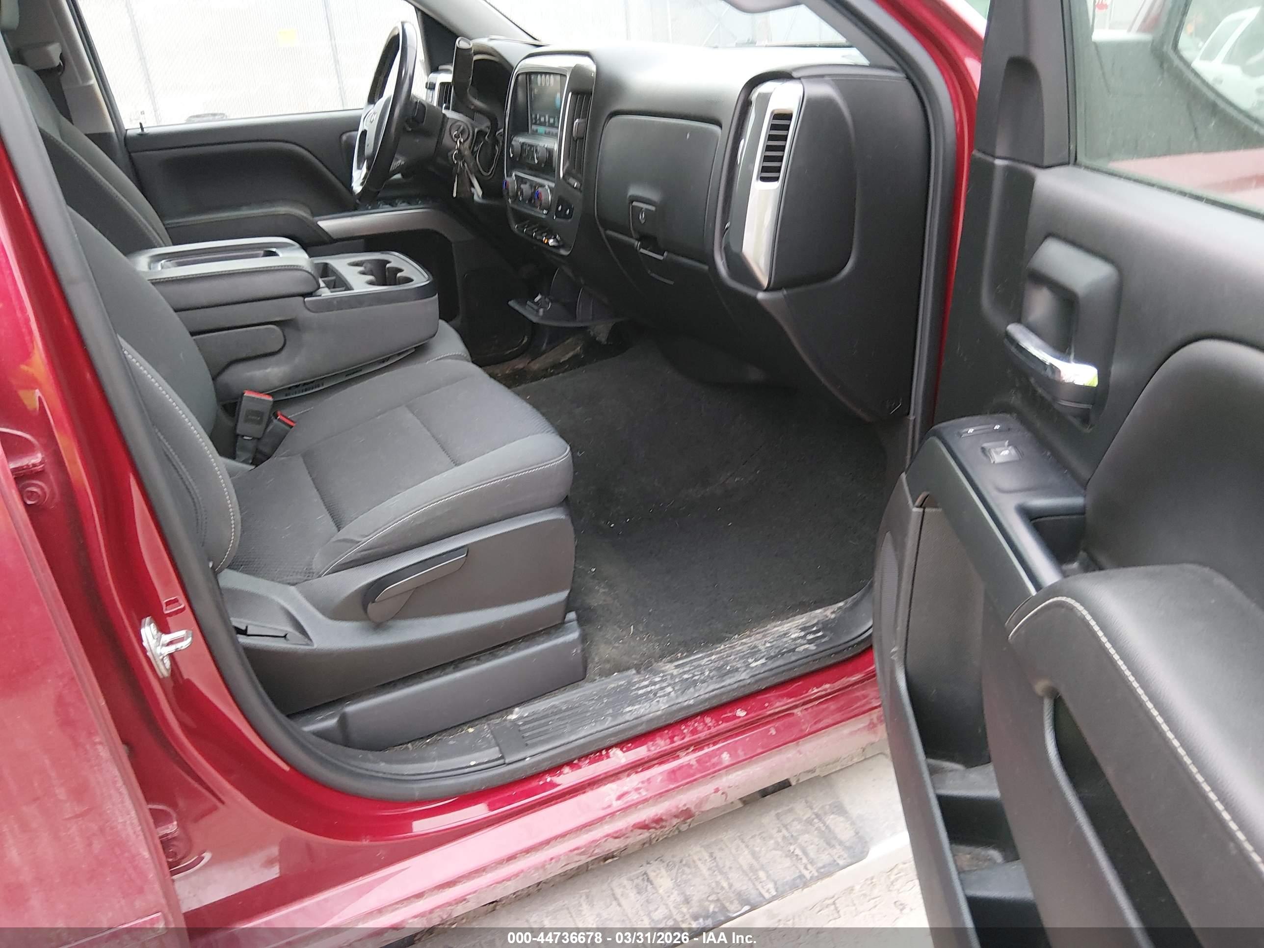 CHEVROLET SILVERADO image 5