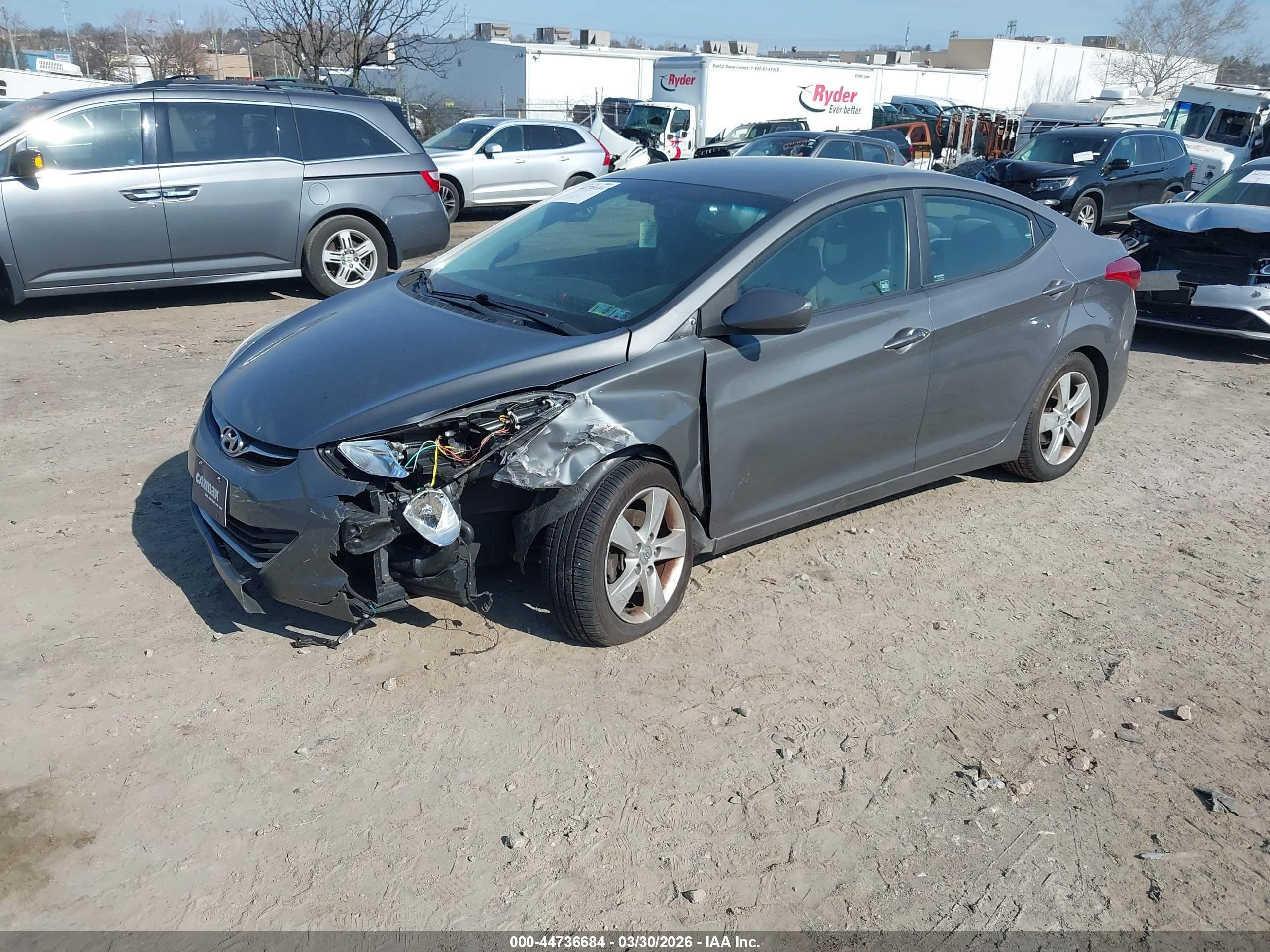 HYUNDAI ELANTRA image 2