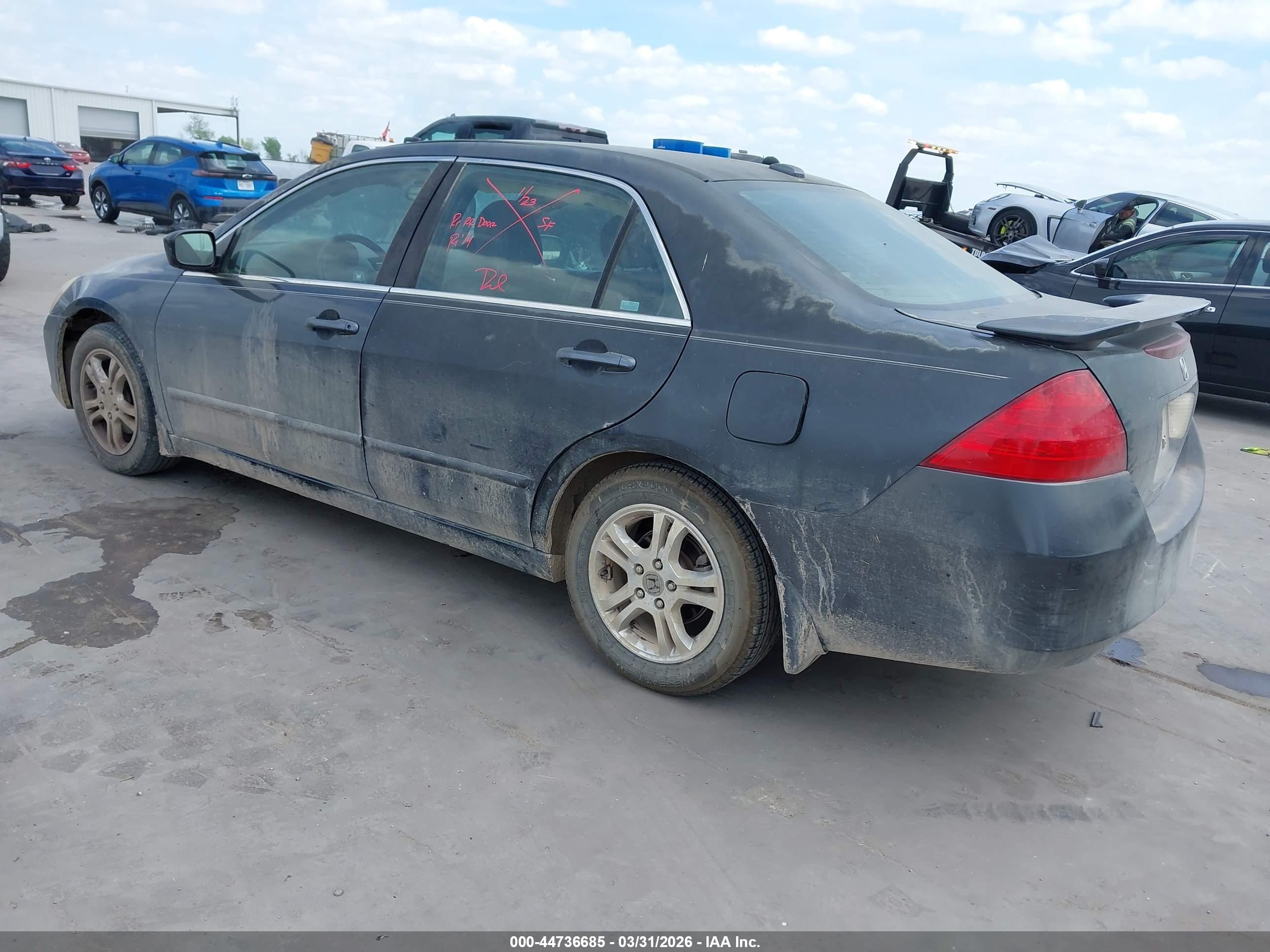 HONDA ACCORD image 3