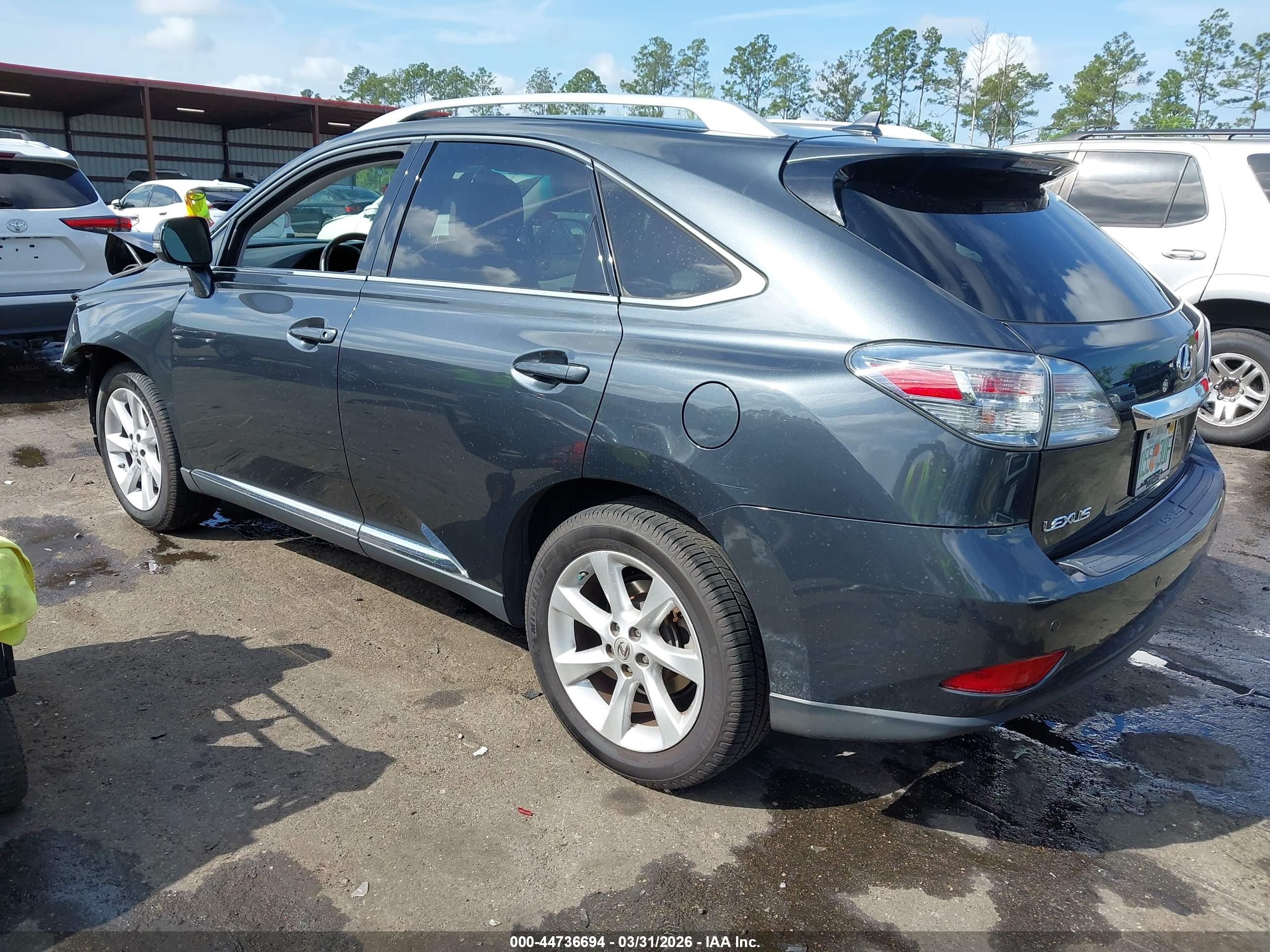 LEXUS RX image 3