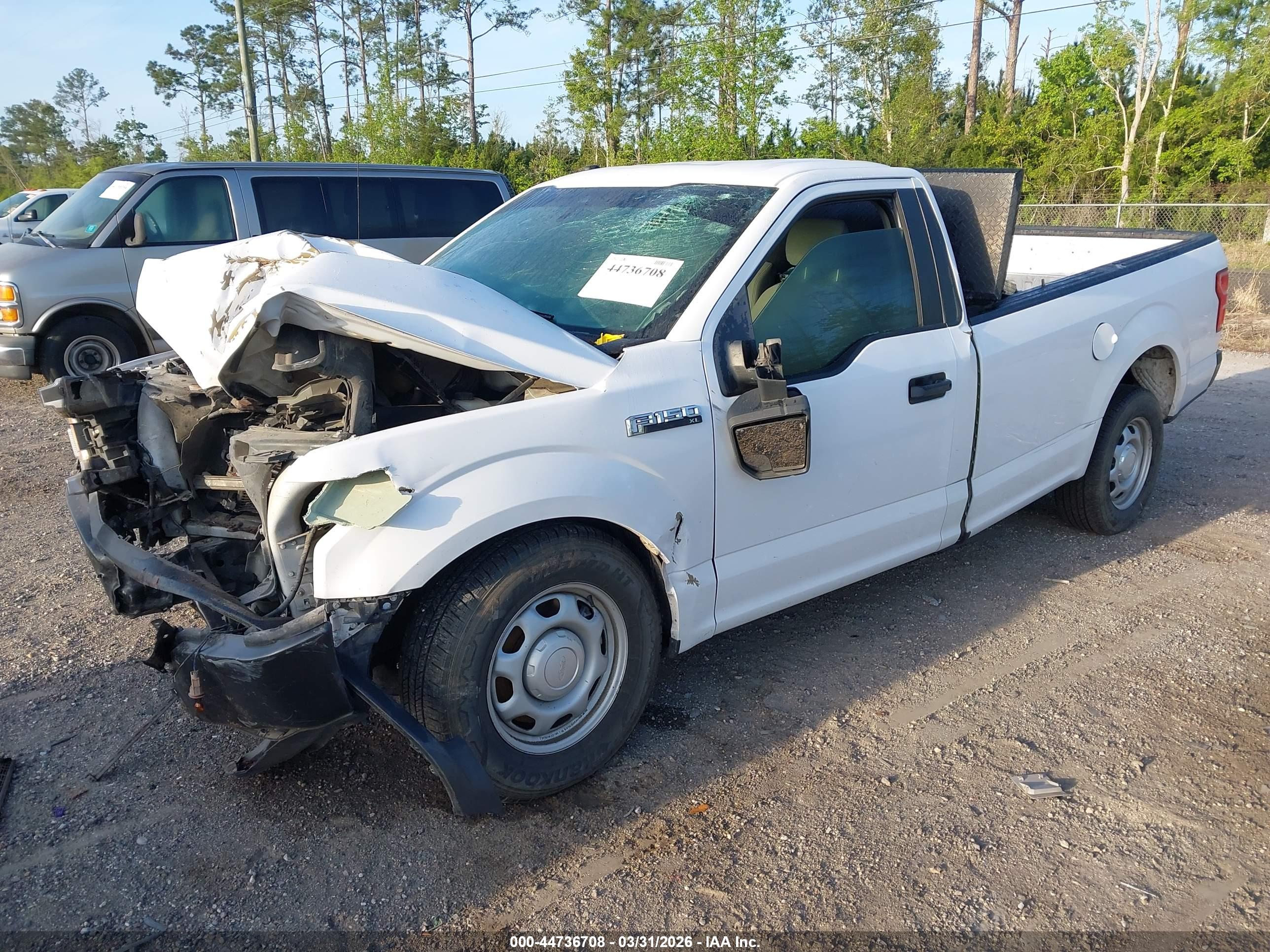 FORD F-150 image 2