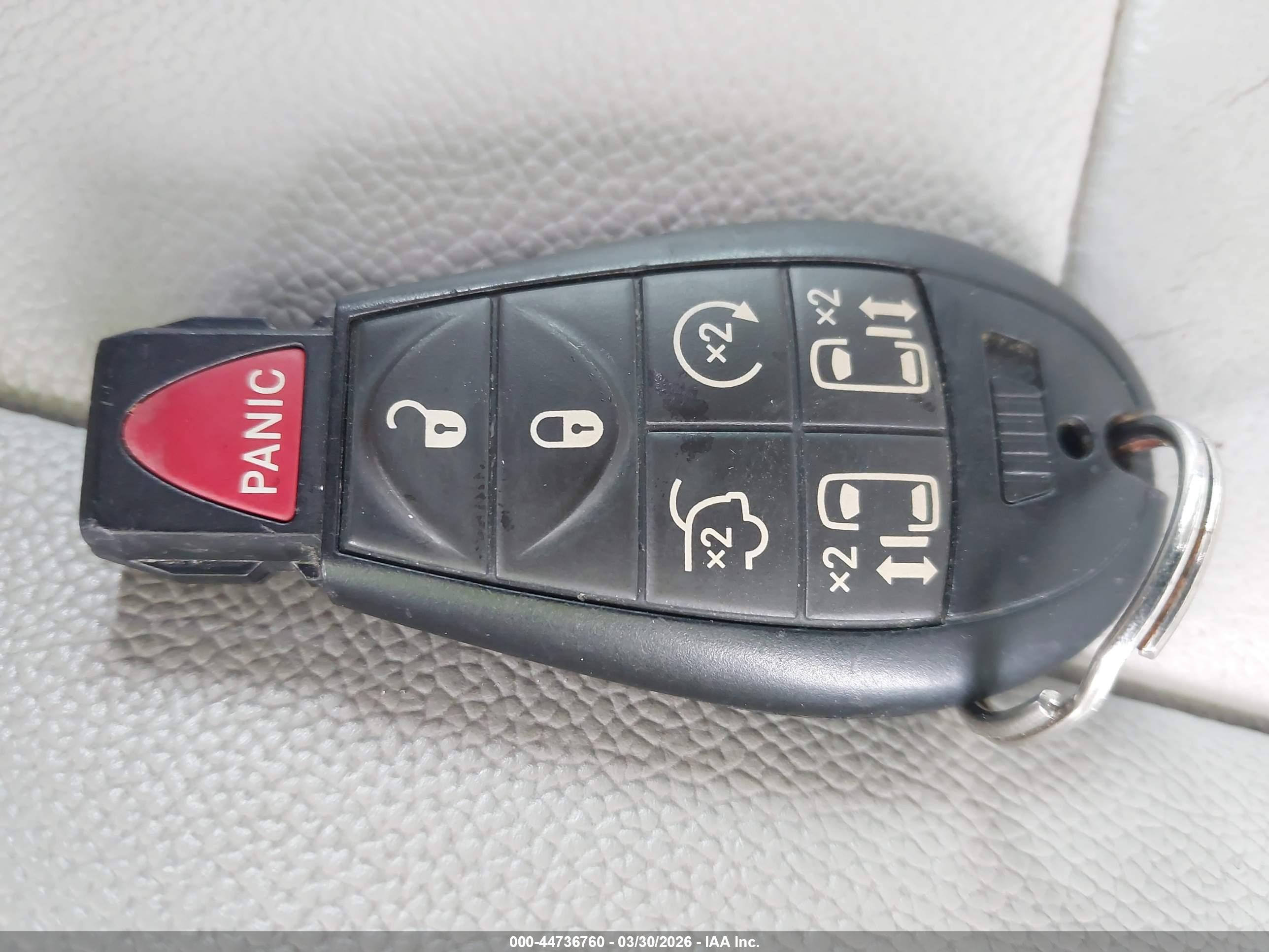 CHRYSLER TOWN image 11